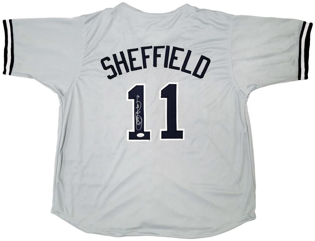 New York Yankees Gary Sheffield Autographed Grey Jersey (JSA): New York Yankees Gary Sheffield Autographed Grey Jersey (JSA)