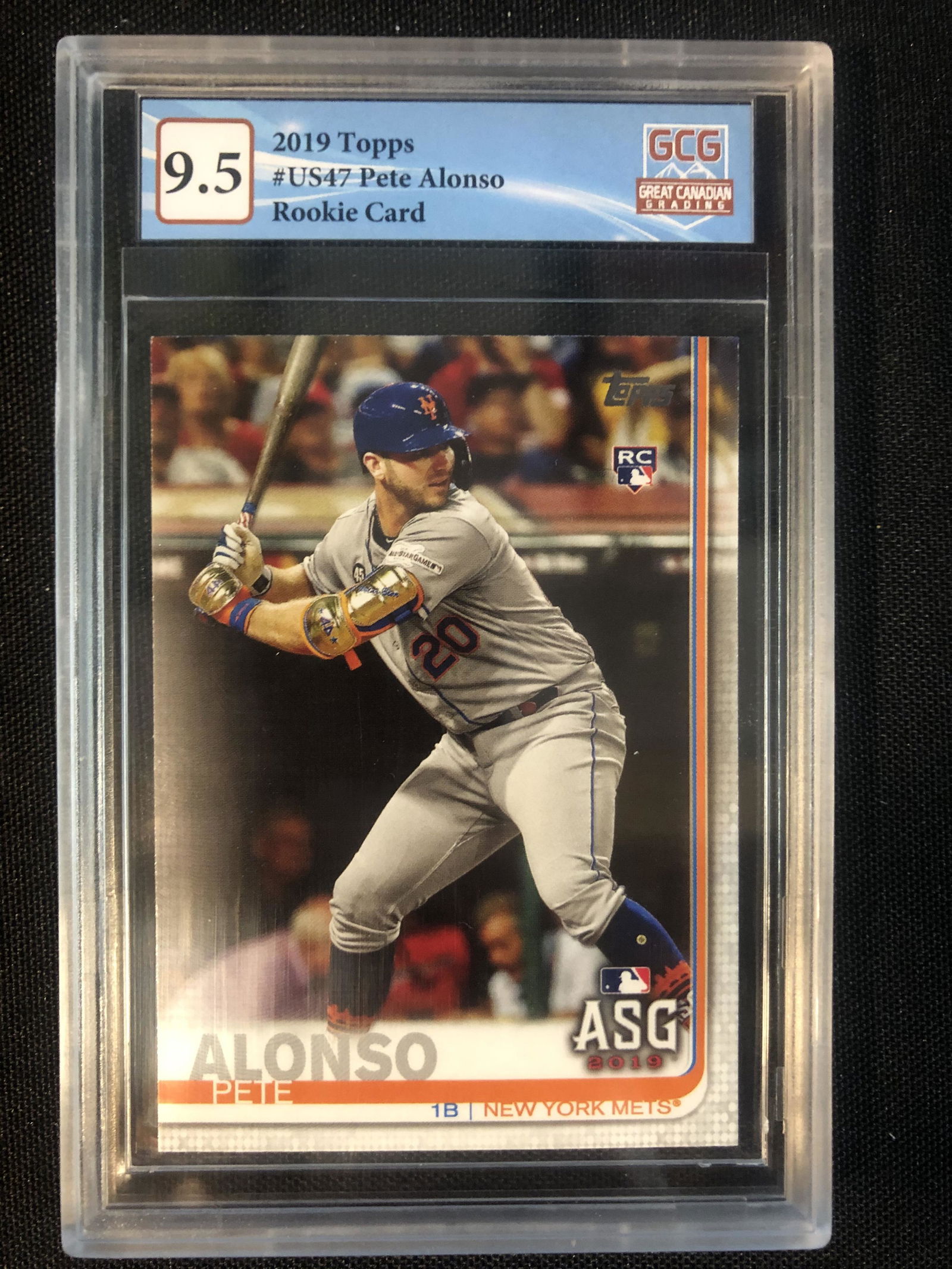 2019 TOPPS NO. US47 PETE ALONSO RC (GCG 9.5) (1 of 2)