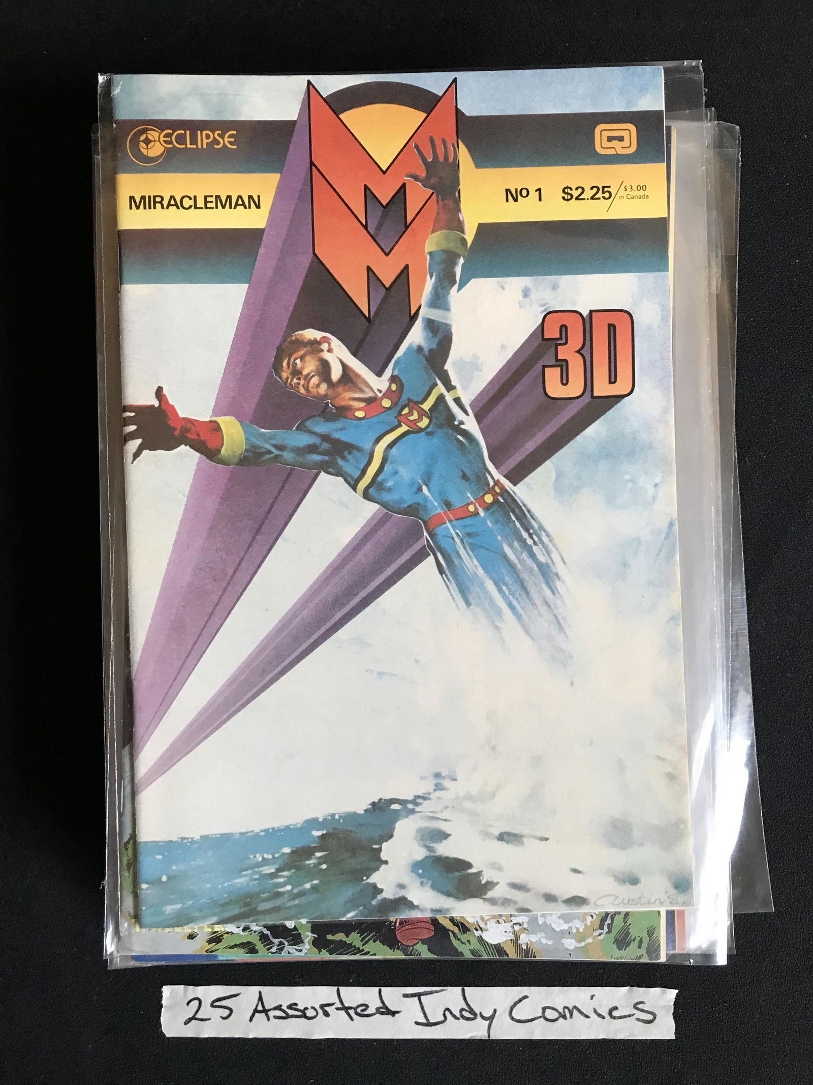 25 ASSORTED INDI COMIC BOOK LOT (1 of 1)