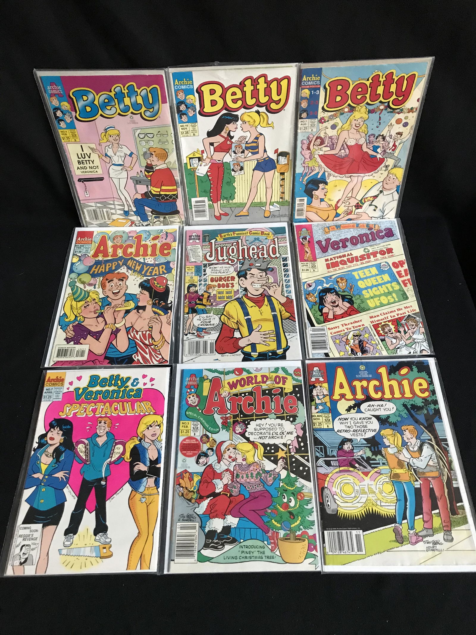 ASSORTED ARCHIE COMIC BOOK LOT (1 of 1)