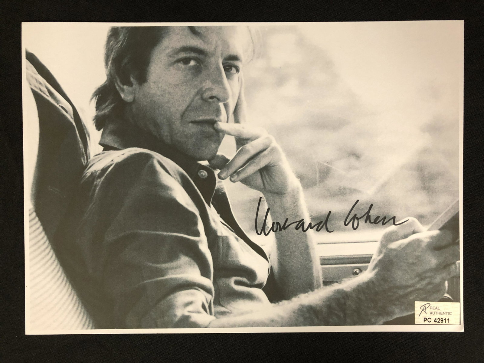 HOWARD COHEN SIGNED 8 X 10 (RA COA): HOWARD COHEN SIGNED 8 X 10 (RA COA)