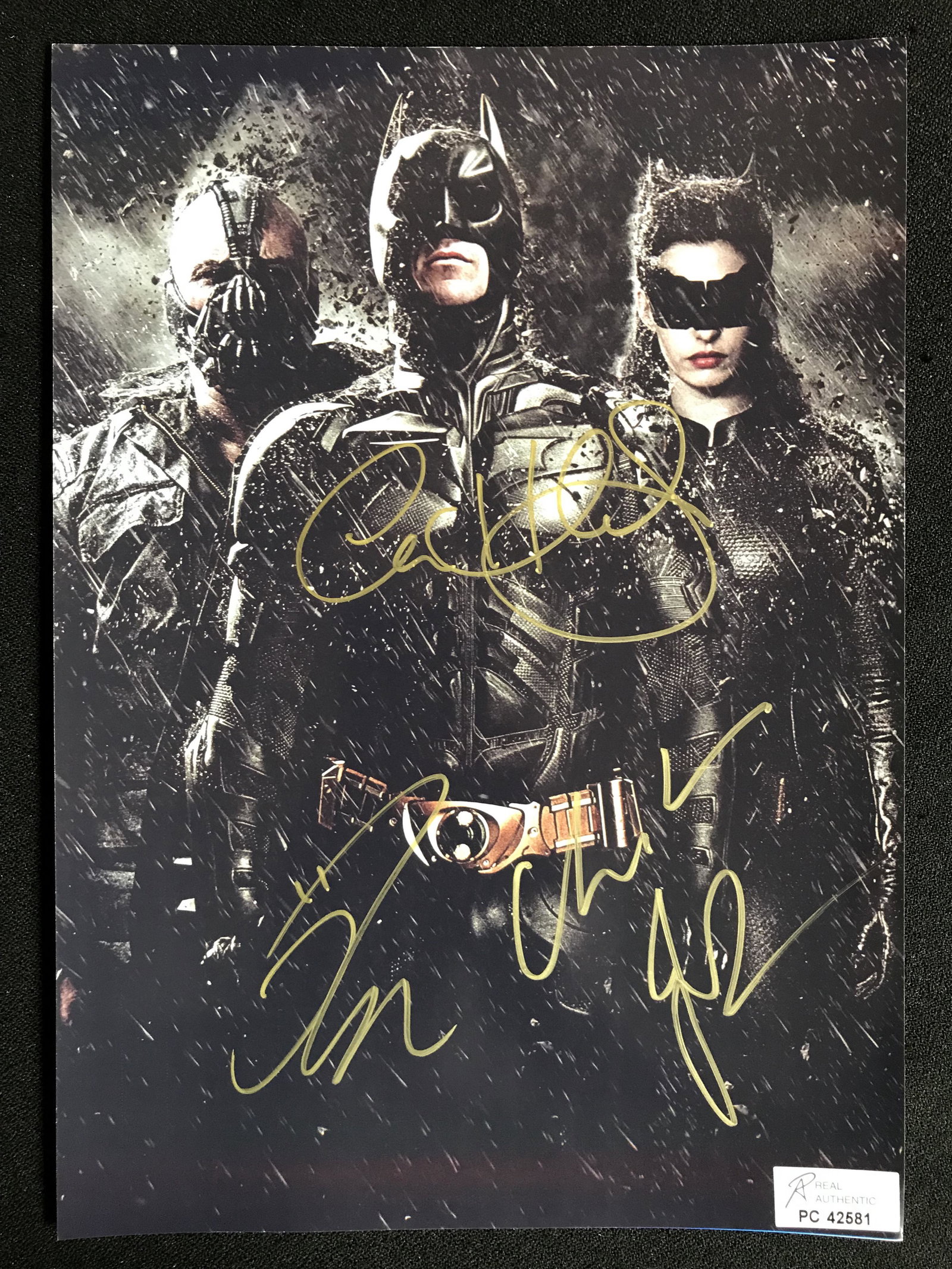 CHRISTIAN BALE AND ANNE HATHAWAY SIGNED BATMAN 8 X 10 (RA COA): CHRISTIAN BALE AND ANNE HATHAWAY SIGNED BATMAN 8 X 10 (RA COA)