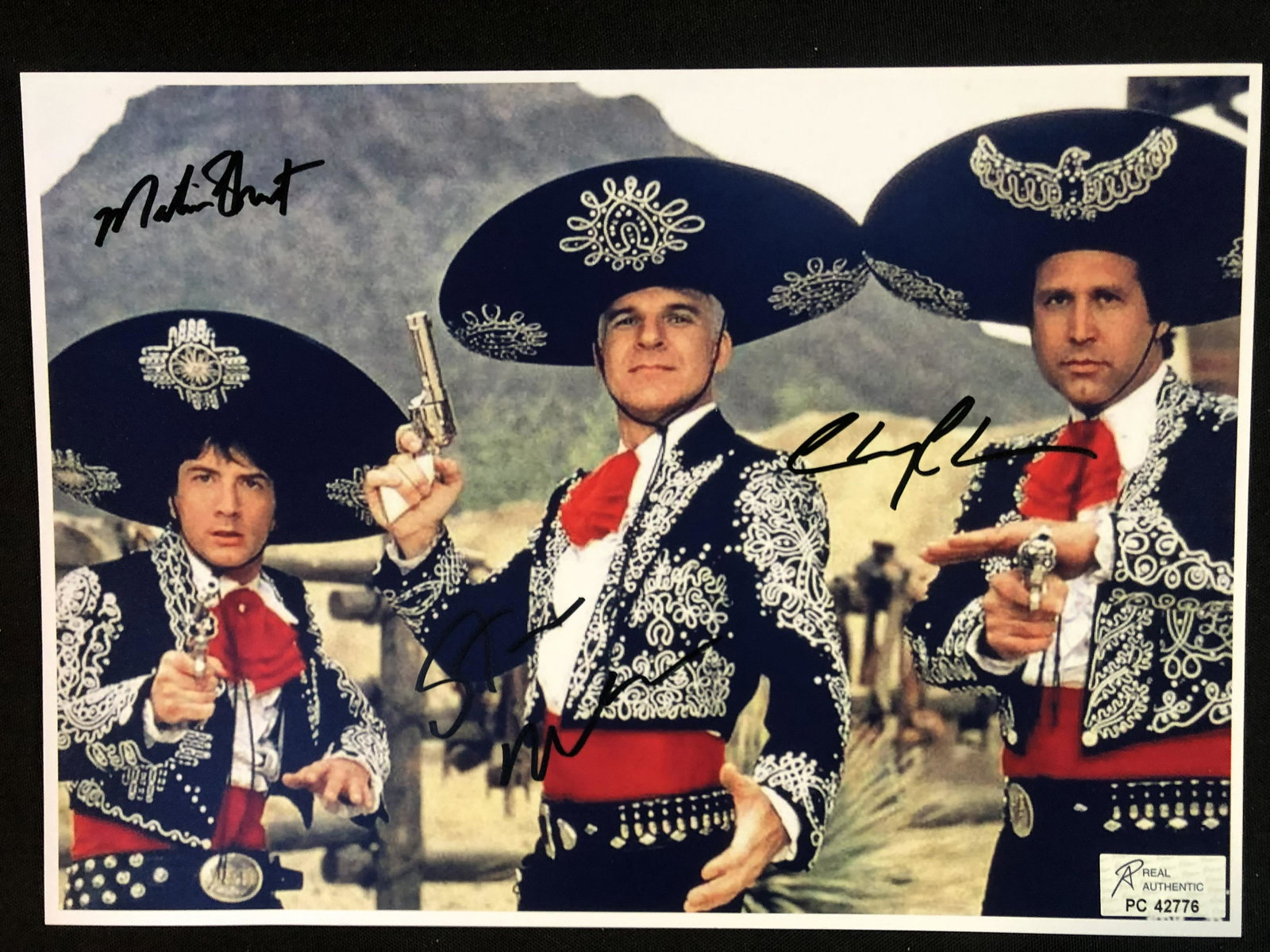 MARTIN SHORT, STEVE MARTIN, CHEVY CHASE SIGNED THREE AMIGOS 8X10 PHOTO (RA COA): MARTIN SHORT, STEVE MARTIN, CHEVY CHASE SIGNED THREE AMIGOS 8X10 PHOTO (RA COA)