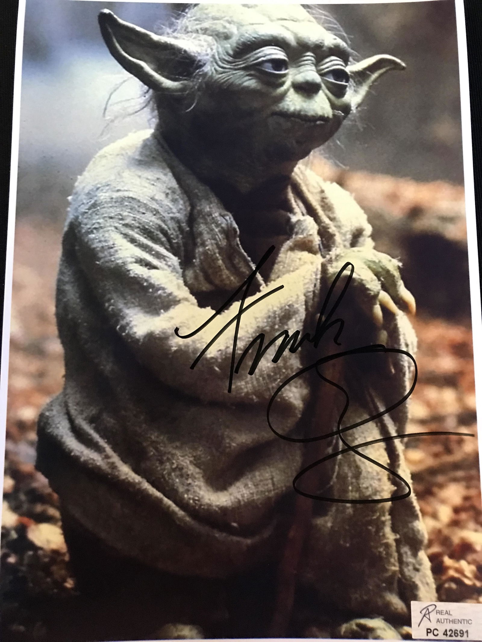 FRANK OZ SIGNED 8X10 YODA PHOTO (RA COA) (1 of 2)