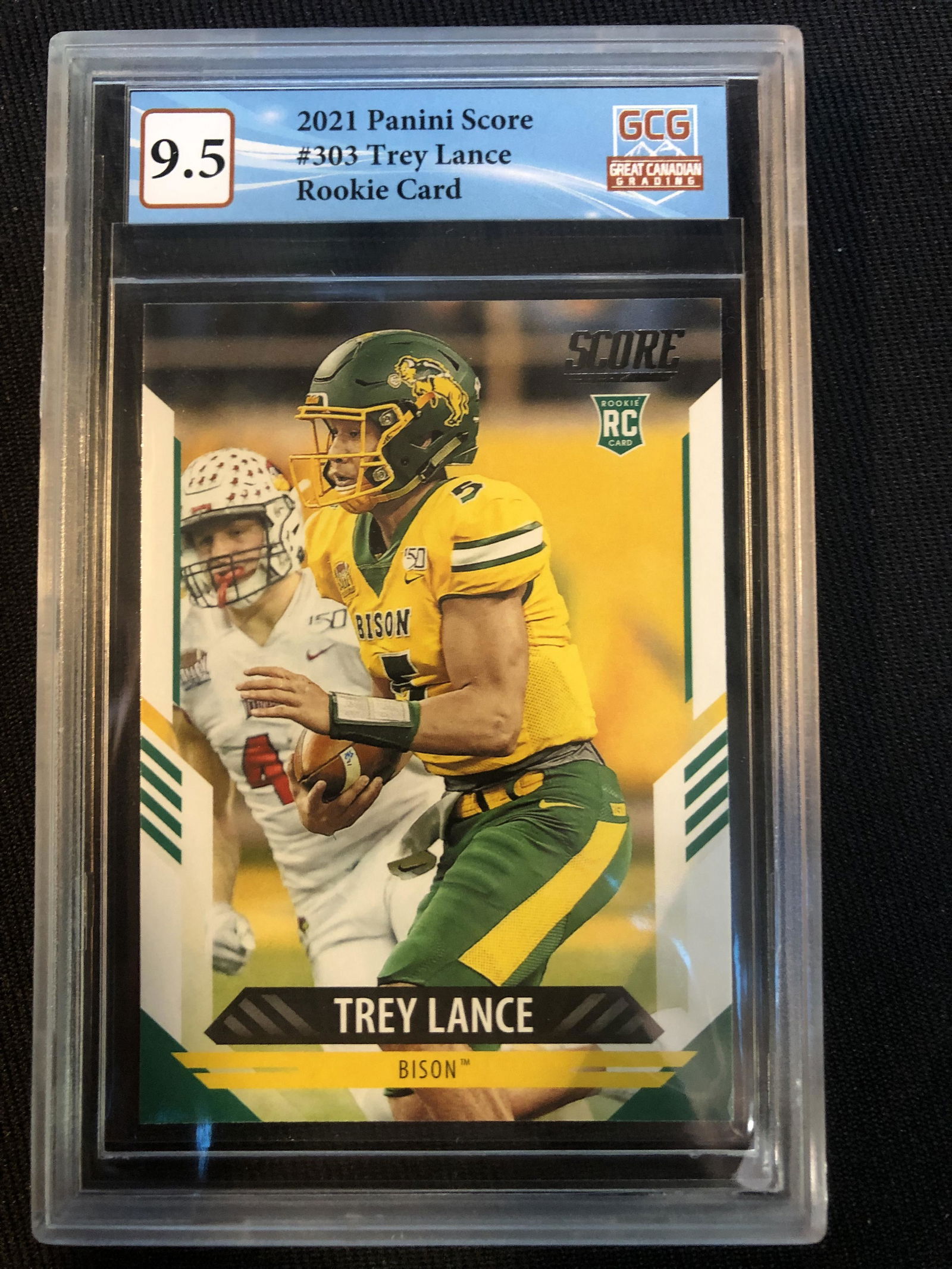 2021 PANINI SCORE NO.303 TREY LANCE RC (GCG 9.5) (1 of 2)