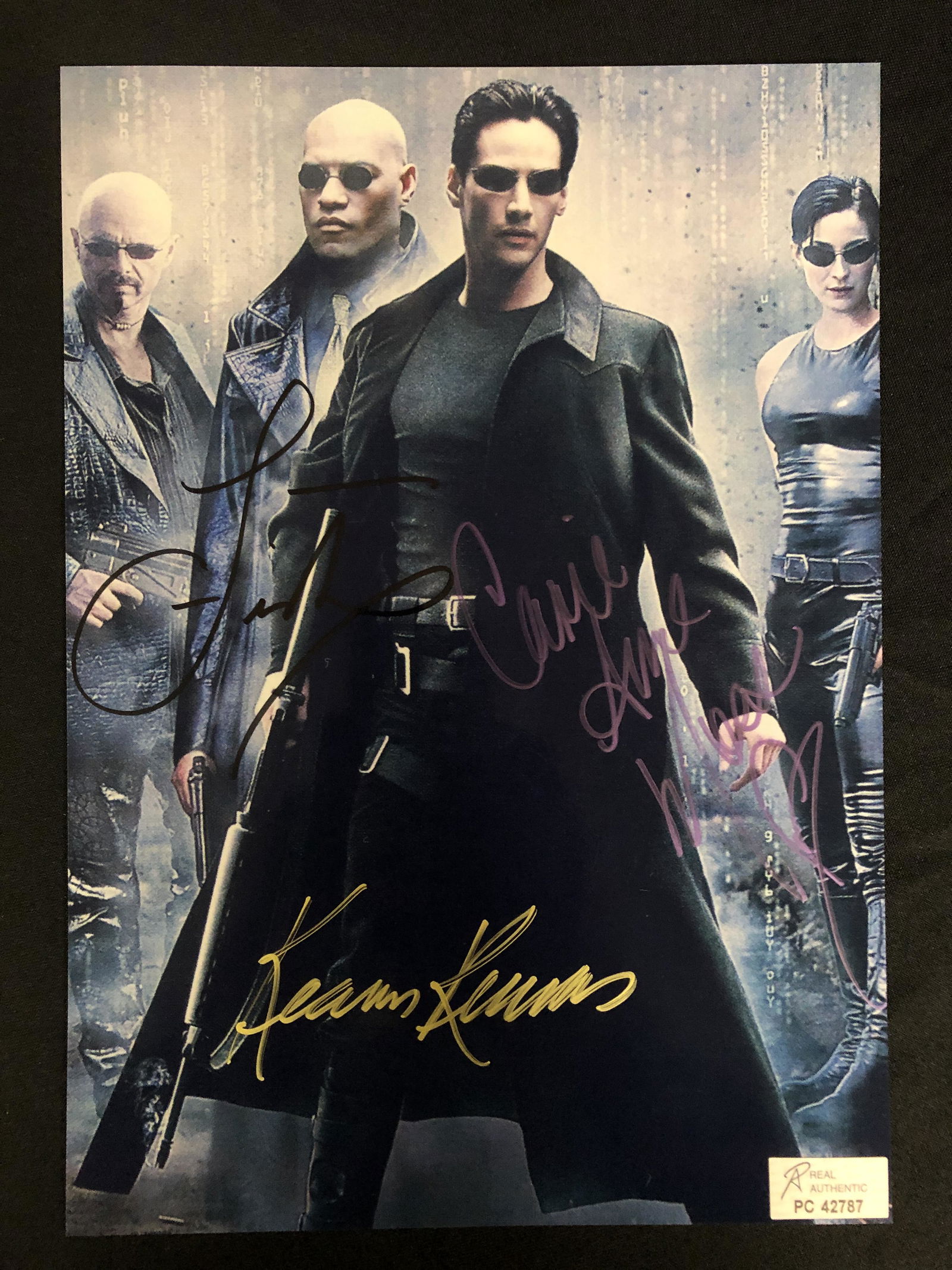 KEANU REEVES SIGNED 8X10 PHOTO (RA COA) (1 of 2)