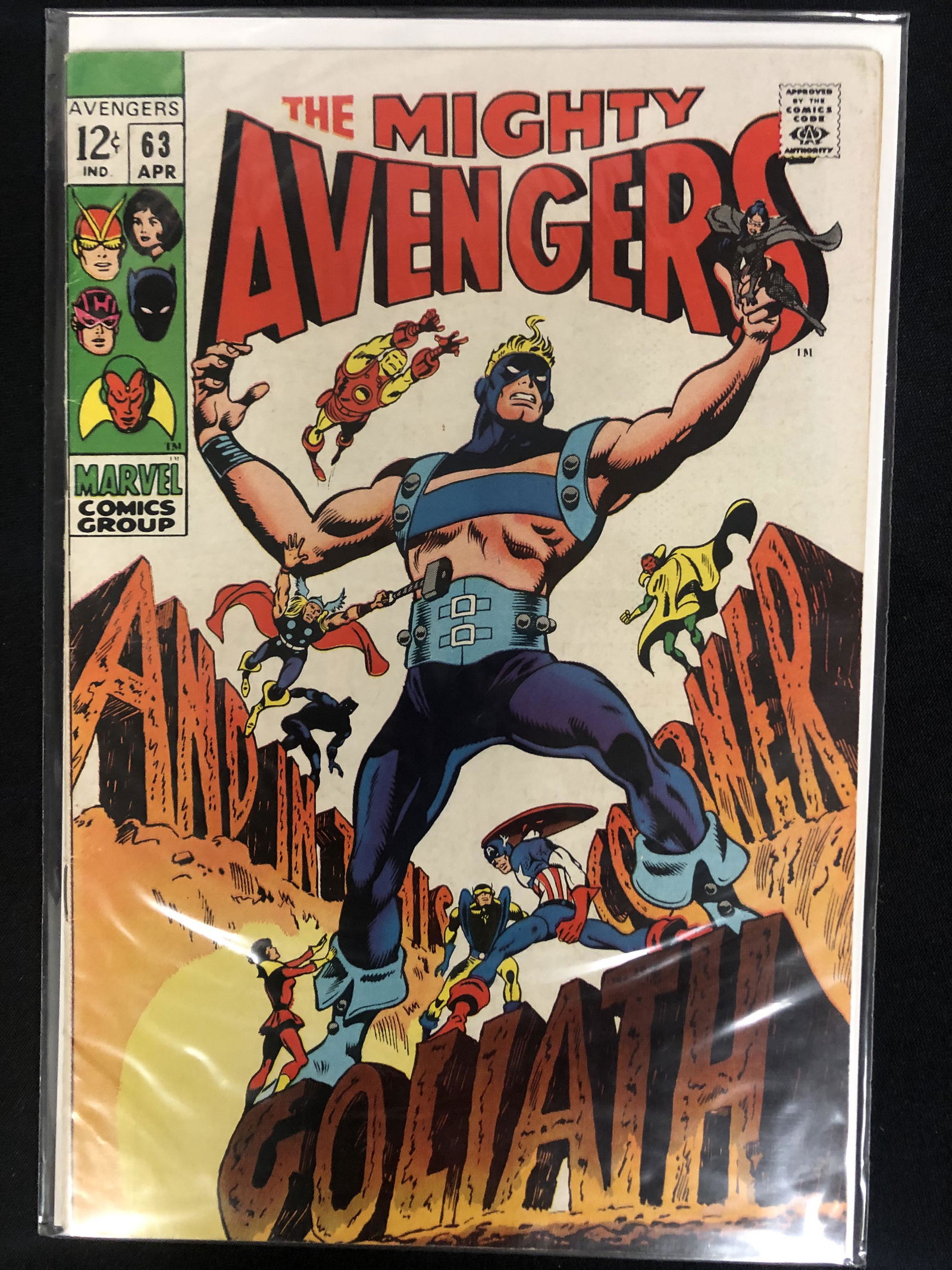 THE MIGHTY AVENGERS NO.63 (MARVEL COMICS) (1 of 1)