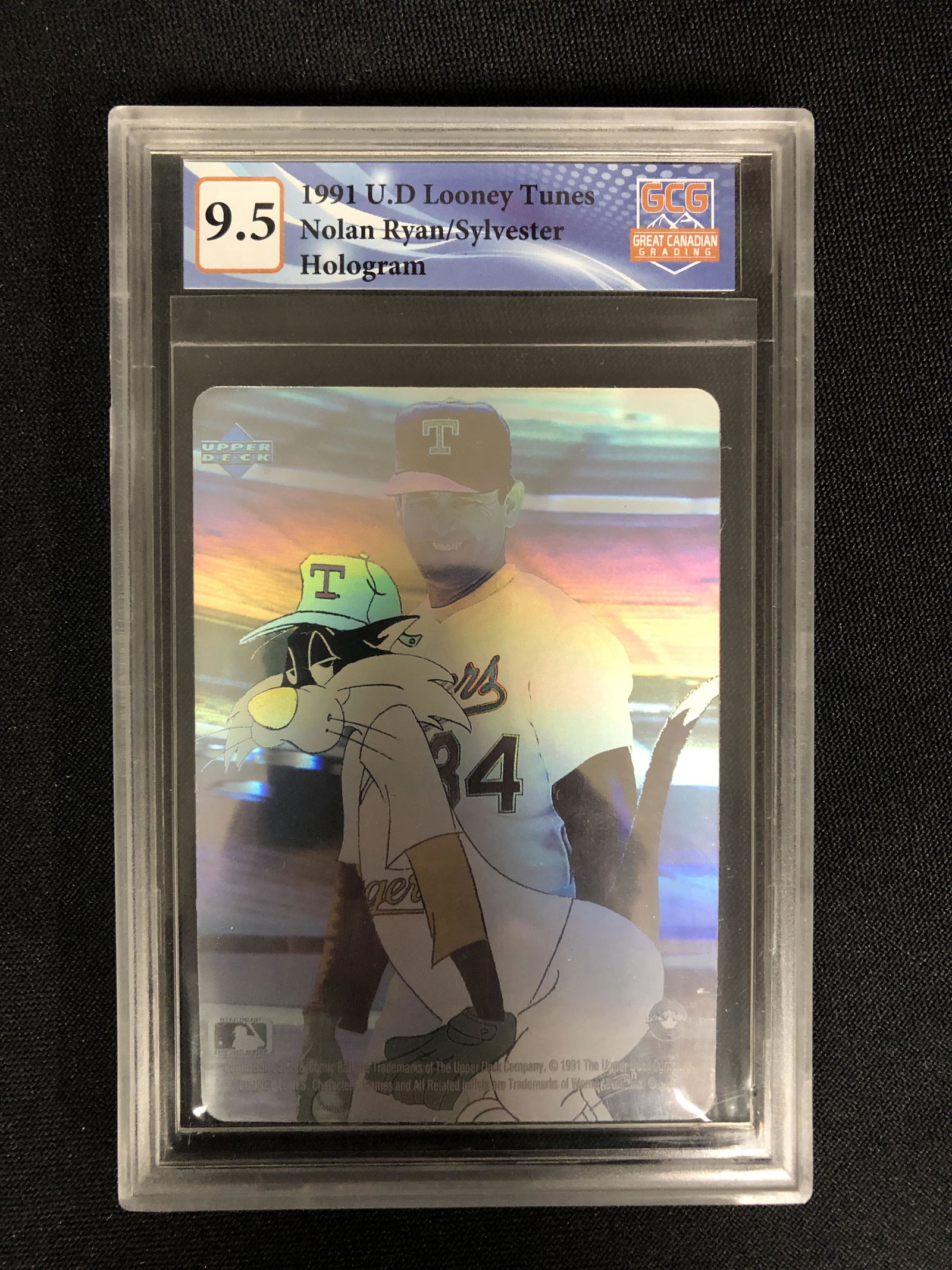 1991 UD LOONEY TUNES NOLAN RYAN/SYLVESTER HOLOGRAM (GCG 9.5) (1 of 2)