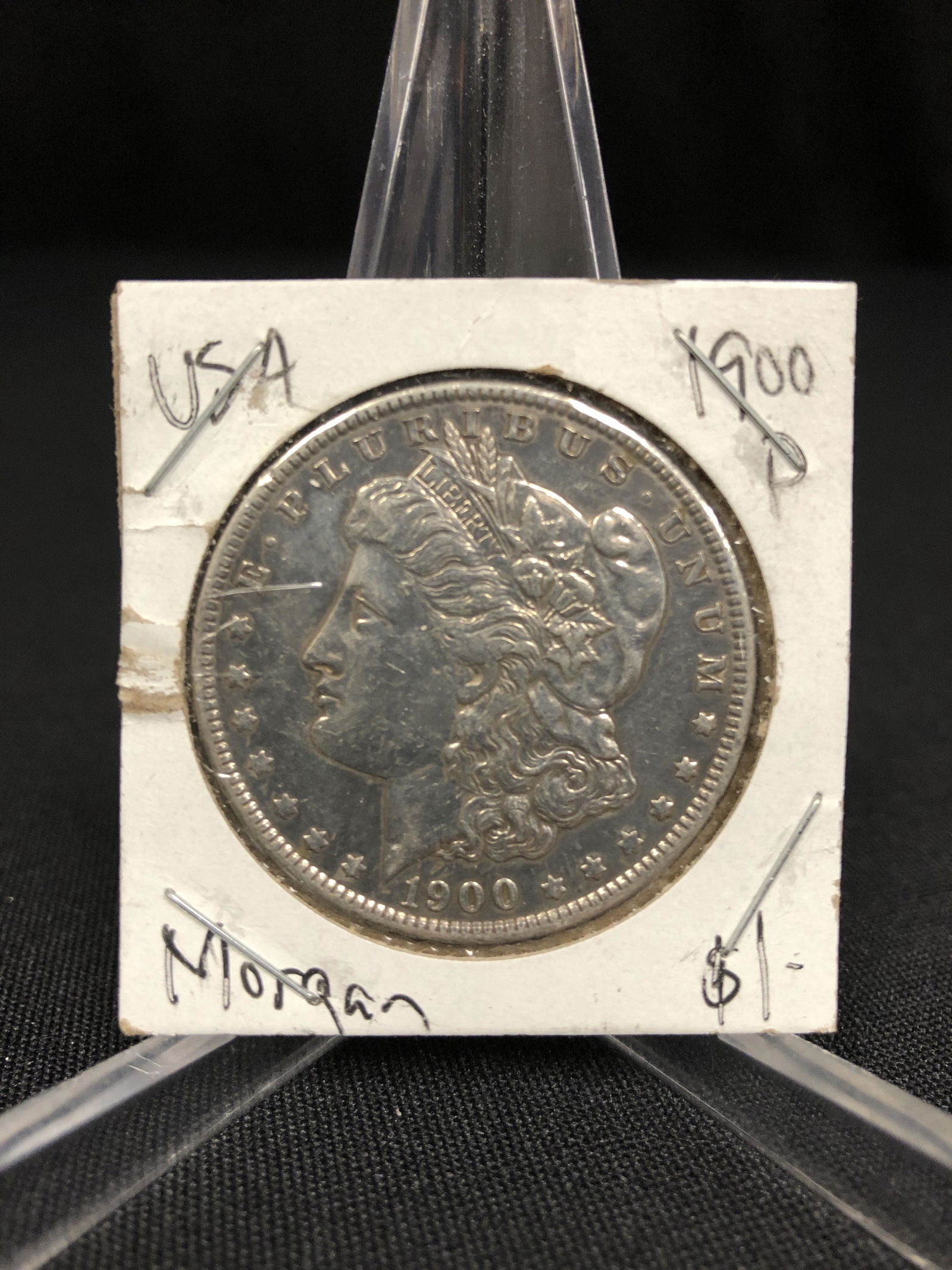 1900 USA MORGAN SILVER DOLLAR (PHILADELPHIA MINTED) (1 of 1)