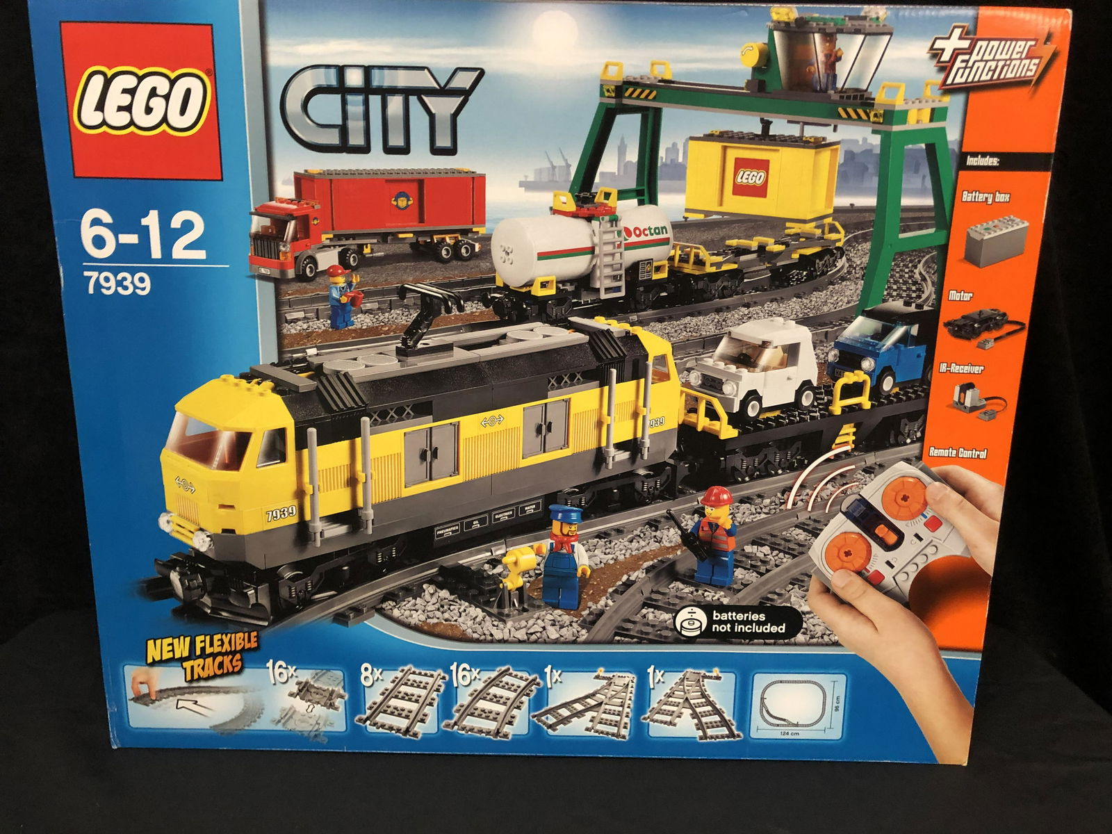 SEALED Lego Cargo Train 7939 (1 of 1)