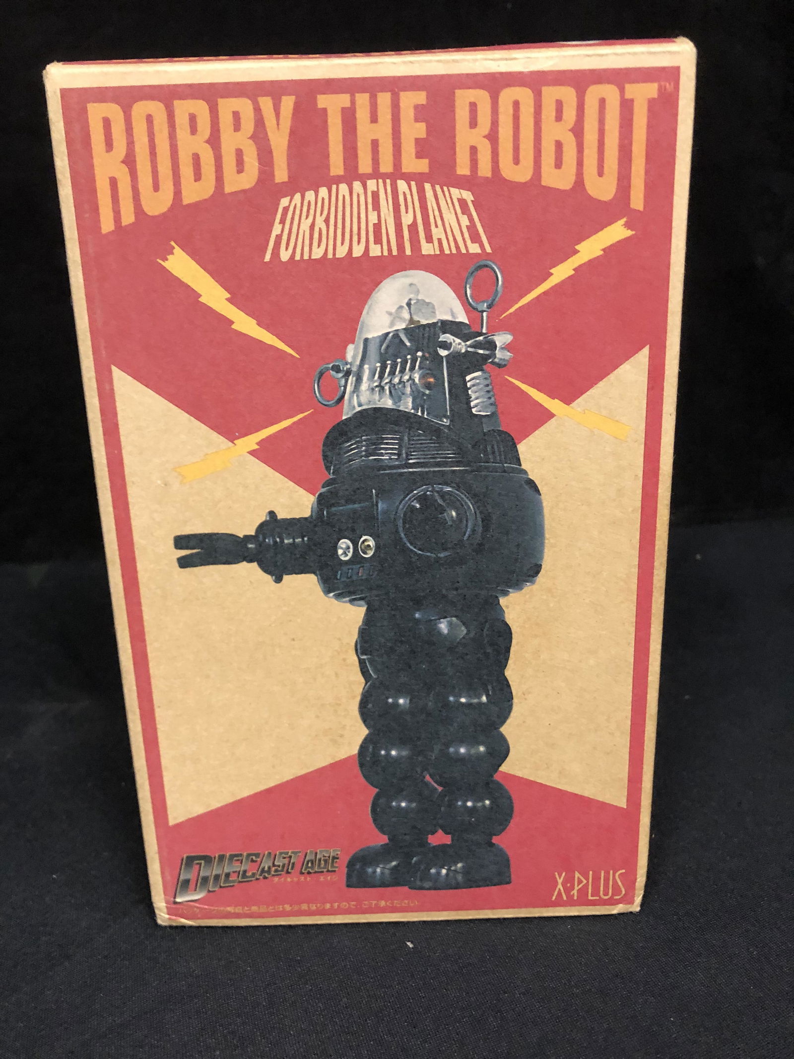 FORBIDDEN PLANET ROBBY THE ROBOT DIECAST ACTION FIGURE (1 of 3)