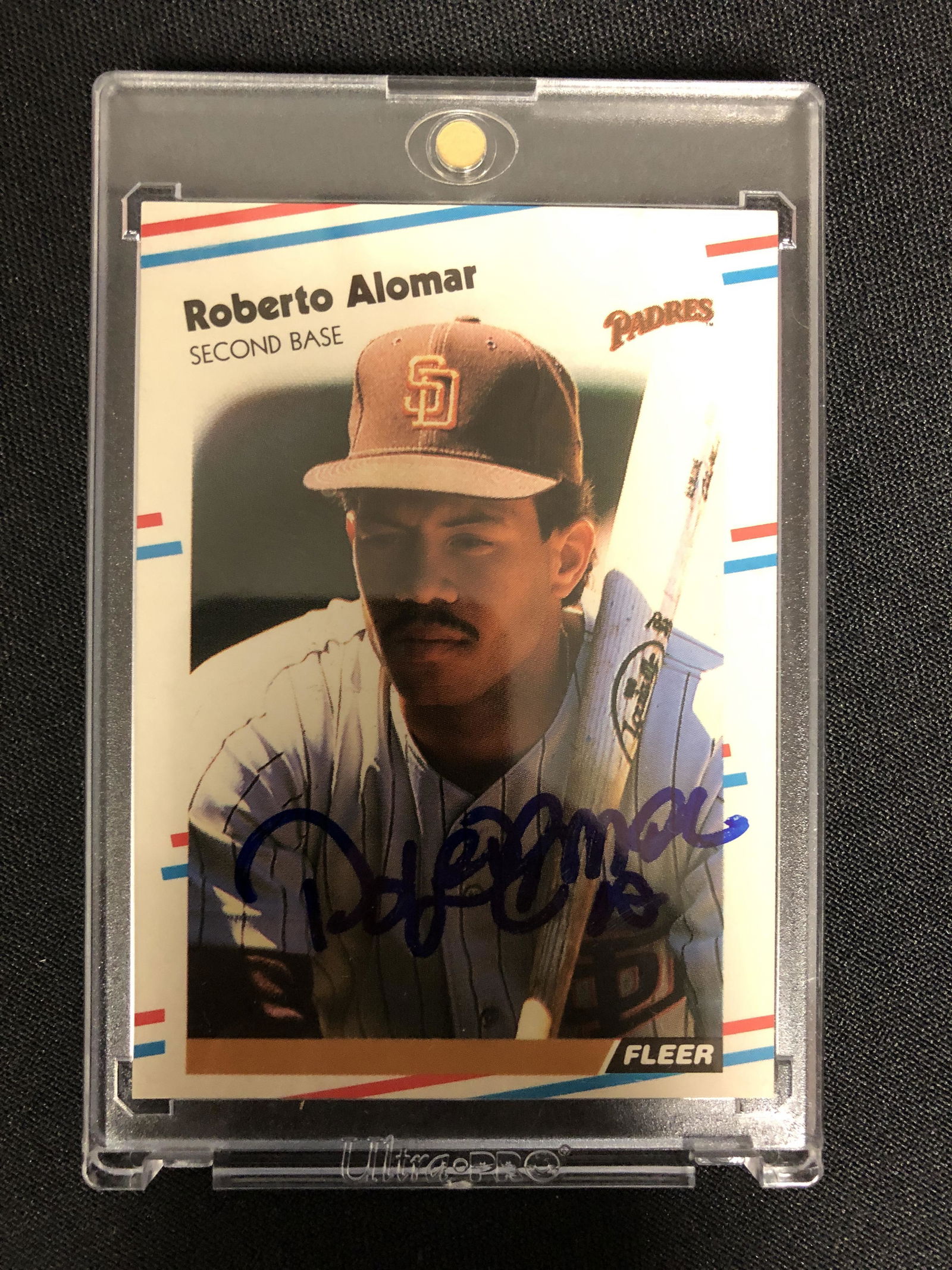 ROBERTO ALOMAR SIGNED FLLER ROOKIE CARD (1 of 2)