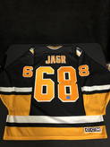 Cam Neely Signed Boston Bruins Black Jersey (JSA COA) NHL Hall of