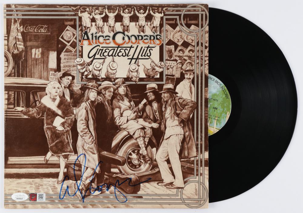 ALICE COOPER SIGNED VINYL RECORD (BECKETT COA) (1 of 3)