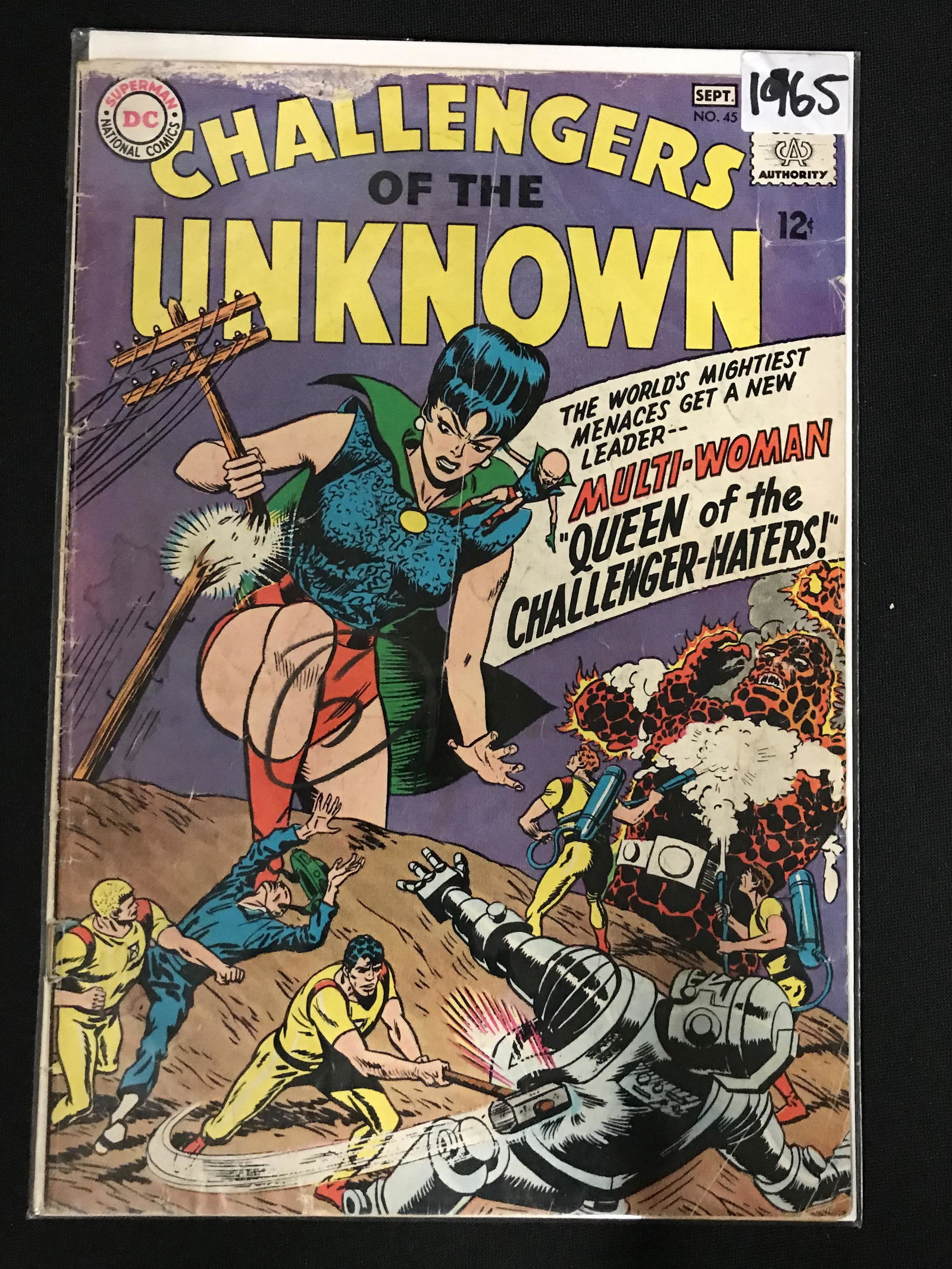 CHALLENGERS OF THE UNKNOWN #45  DC COMICS (1 of 1)