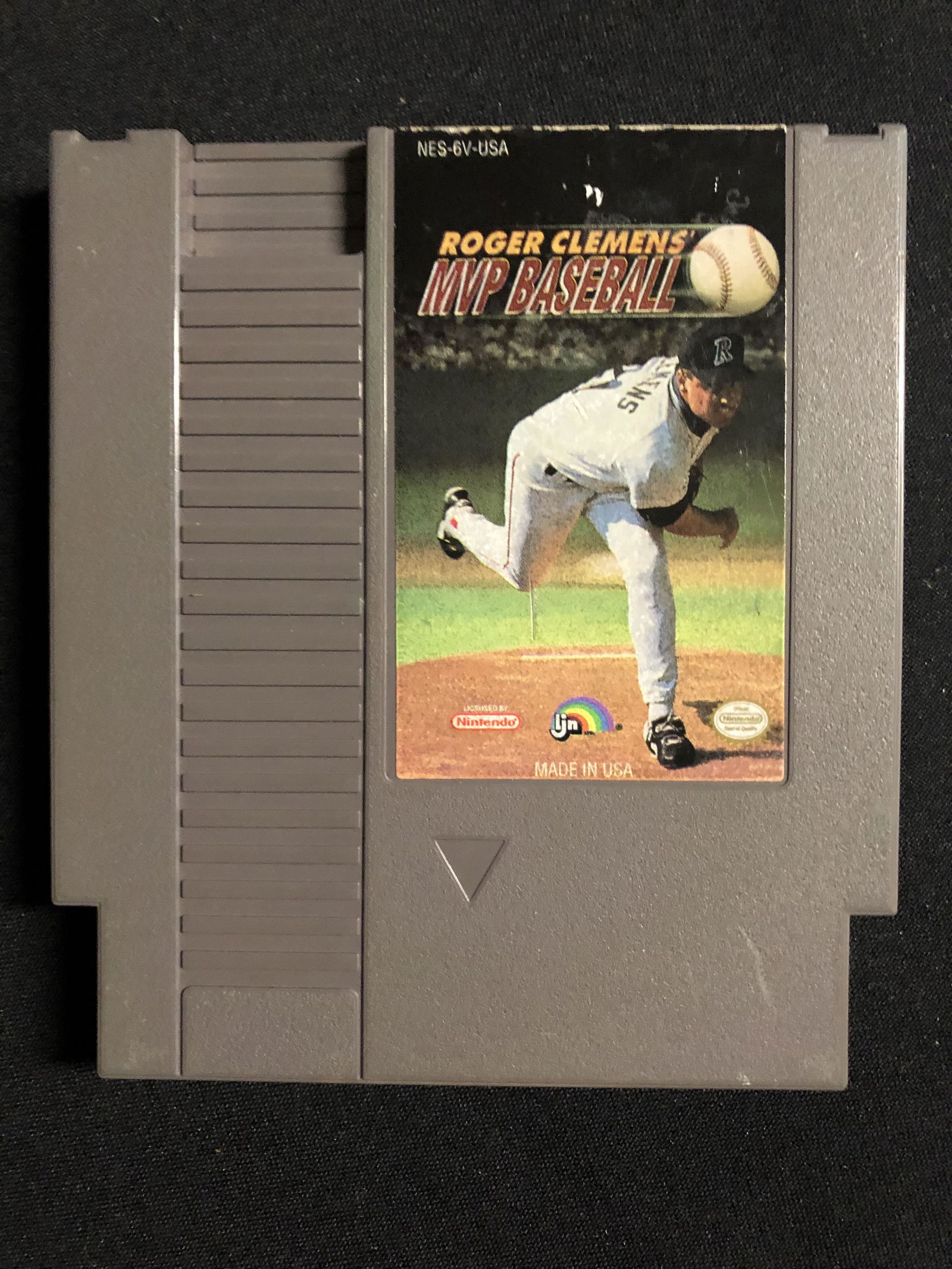 NINTENDO ROGER CLEMENS MVP BASEBALL VIDEO GAME (1 of 1)