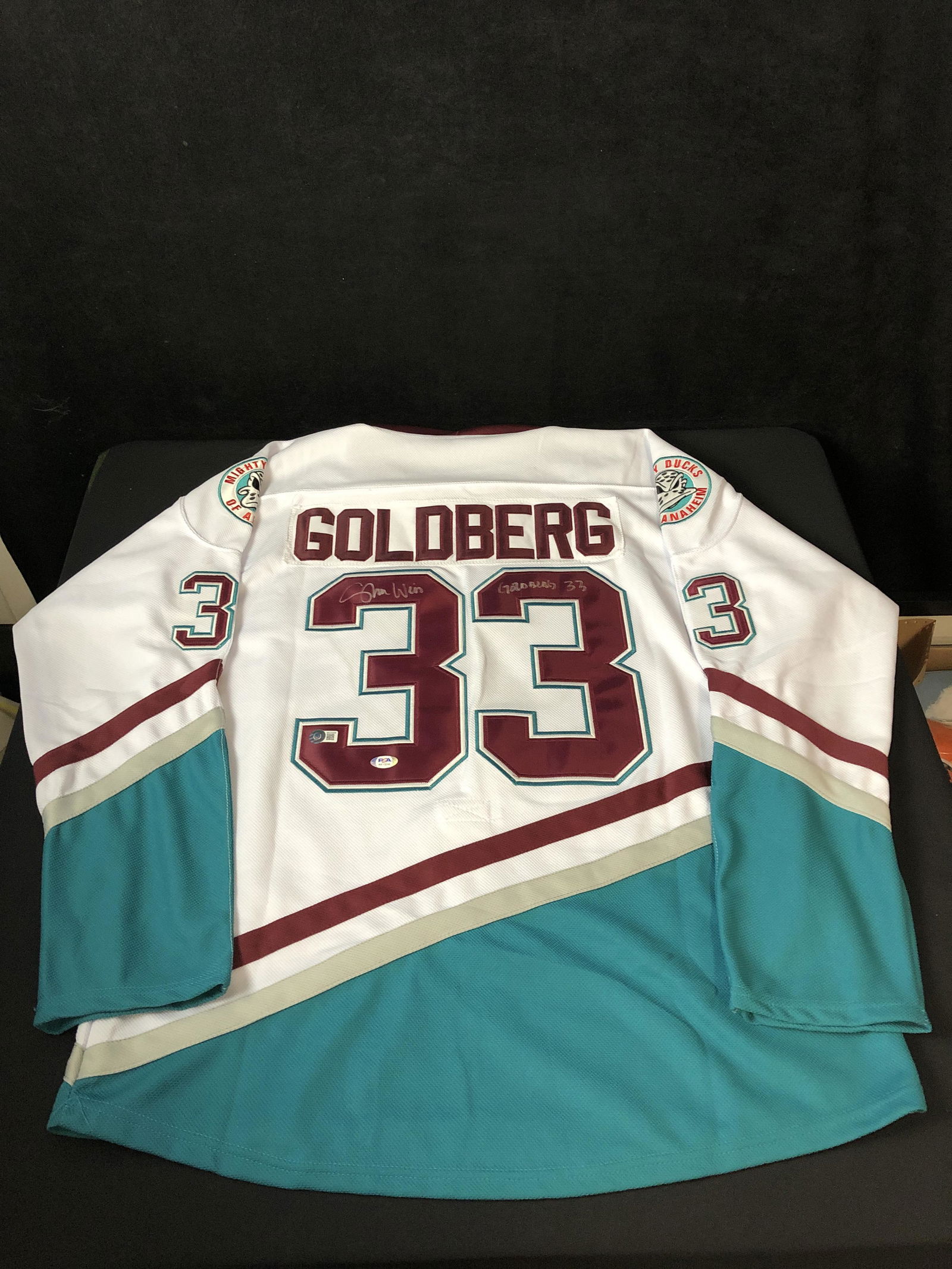 SHAUN WEISS SIGNED MIGHTY DUCKS PRO STYLE JERSEY (PSA/BECKETT HOLO) (1 of 3)