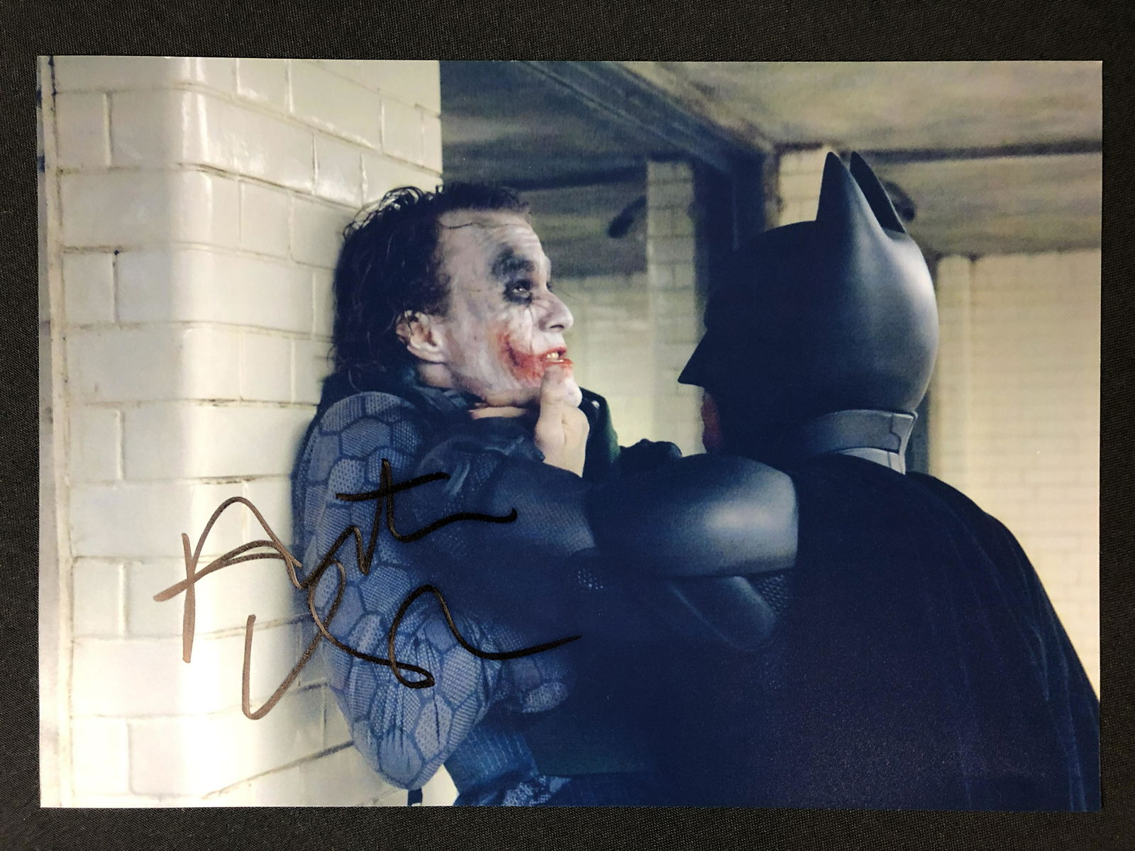 HEATH LEDGER SIGNED 8X10 PHOTO (RA COA) (1 of 2)
