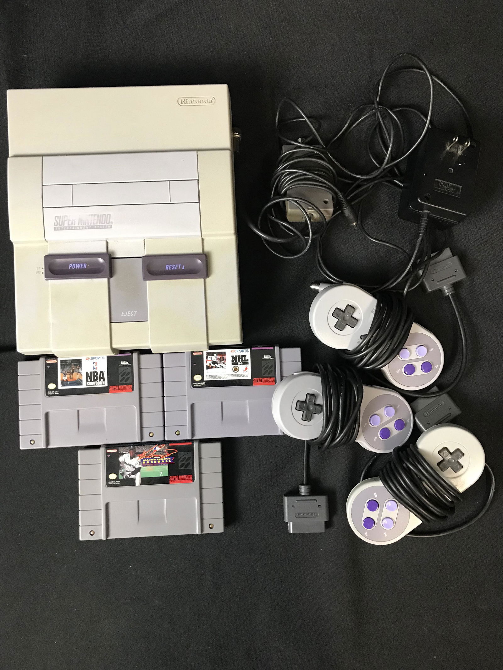 SUPER NINTENDO VIDEO GAME AND ACCESSORY BUNDLE (1 of 1)