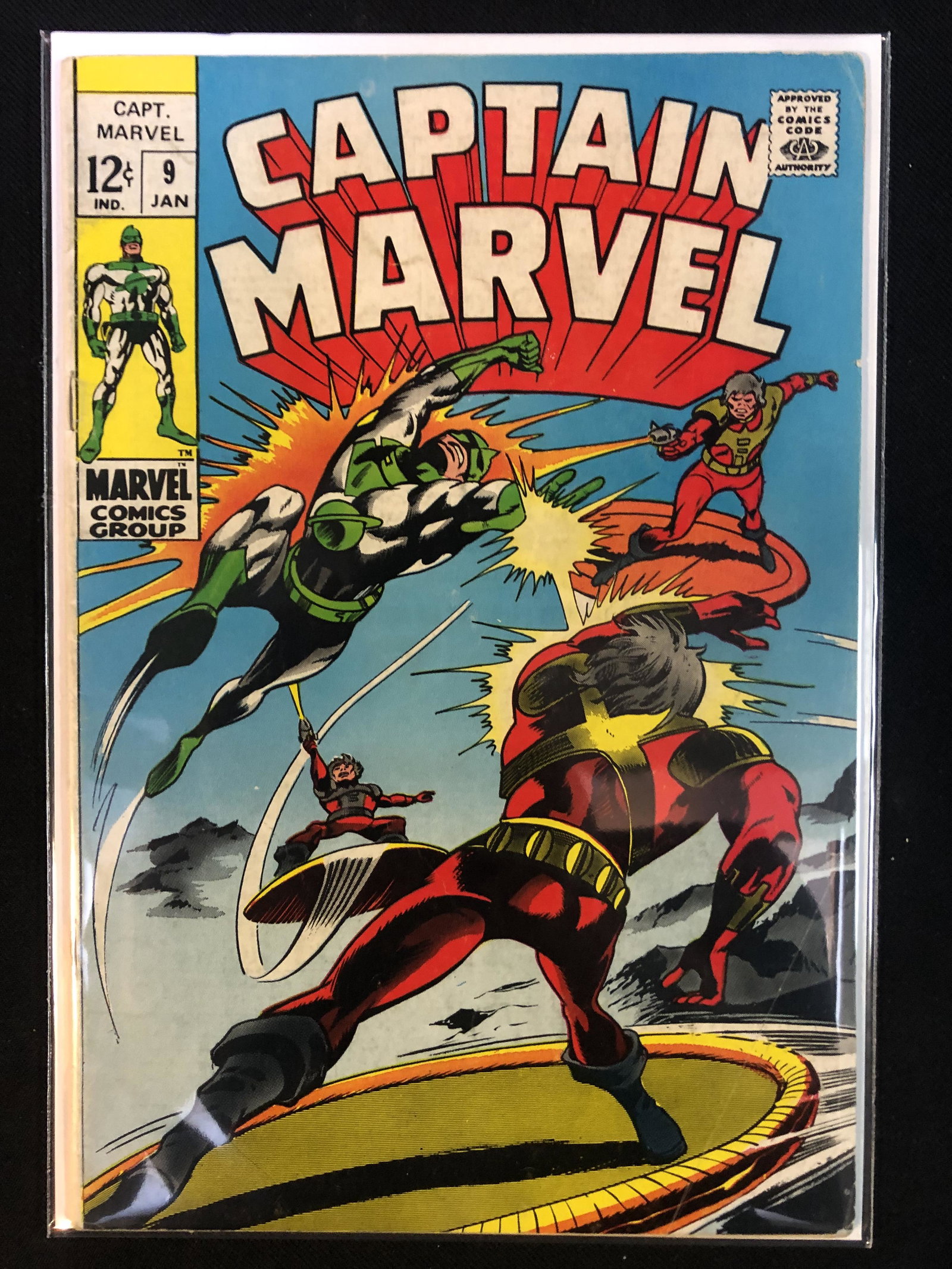 CAPTAIN MARVEL NO.9 (MARVEL COMICS) (1 of 1)
