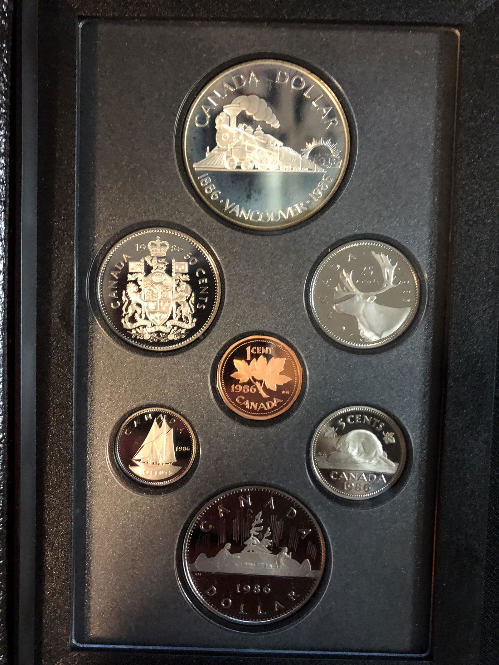 1986 CANADIAN DOUBLE DOLLAR SILVER PROOF SET (1 of 2)