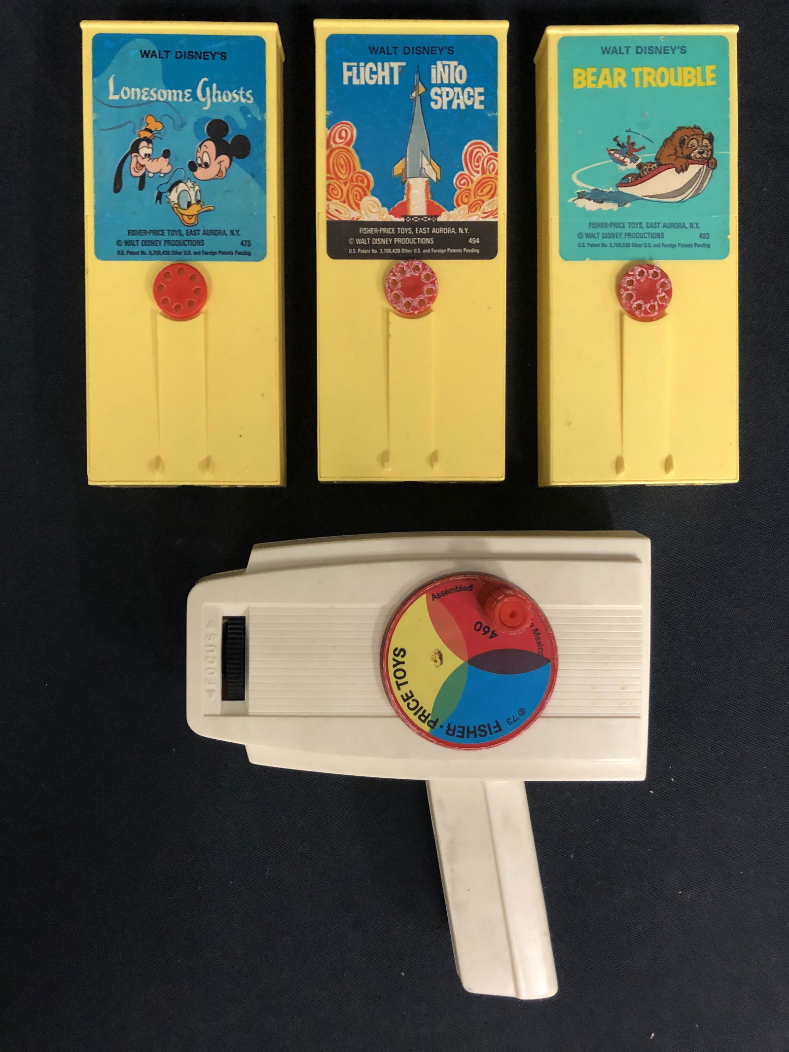 VINTAGE 1960S DISNEY VIEW MASTER WITH CARTRIDGES (1 of 1)