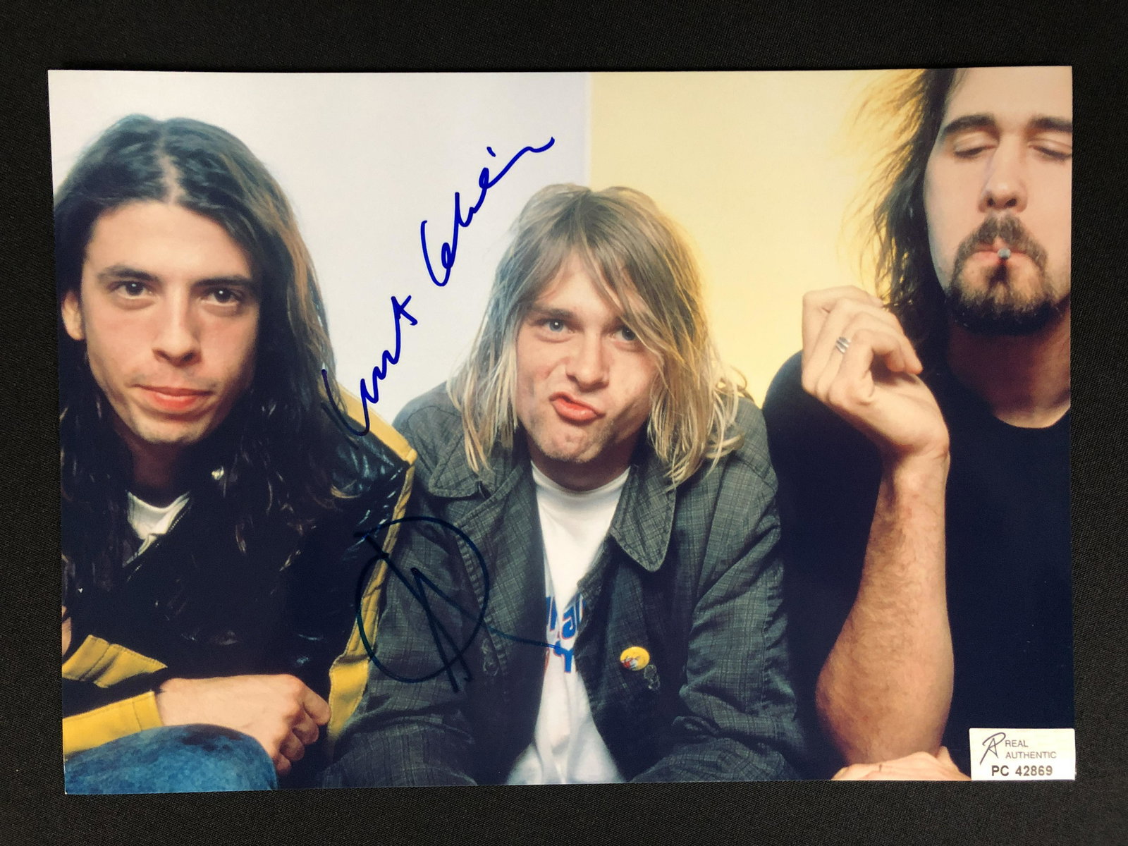 NIRVANA MULTI-SIGNED 8X10 PHOTO (REAL AUTHENTIC COA) (1 of 2)