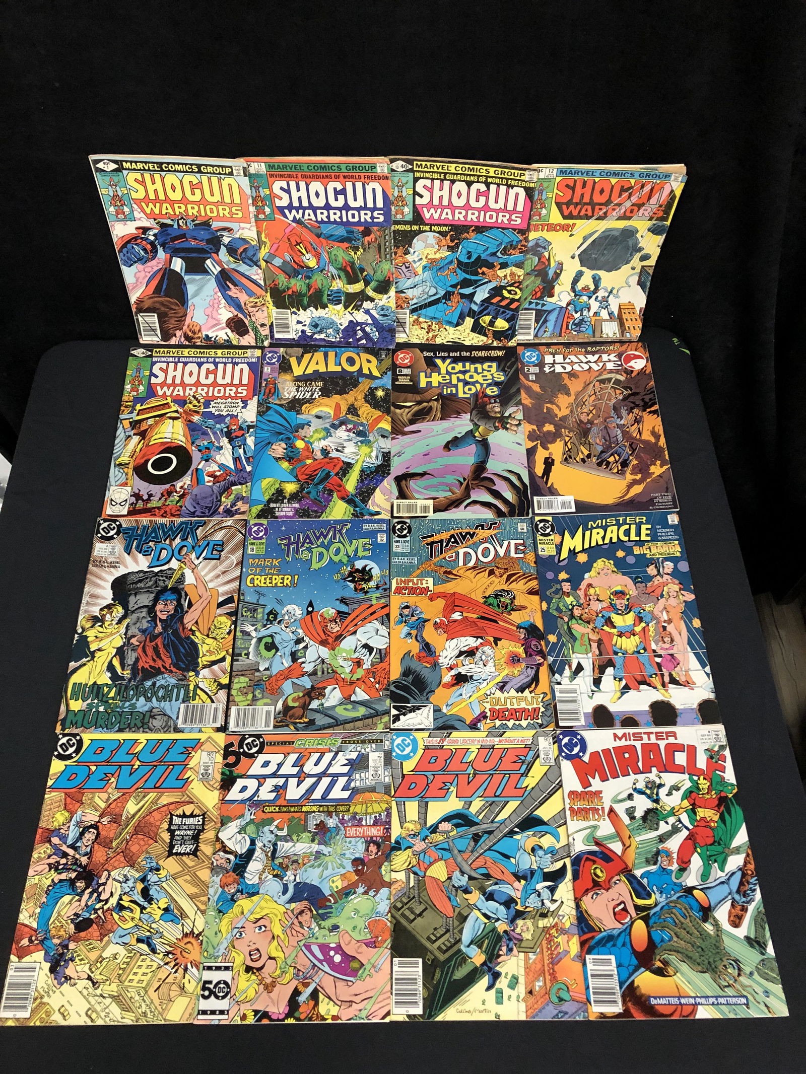 MARVEL/ DC COMICS BOOK LOT (1 of 1)