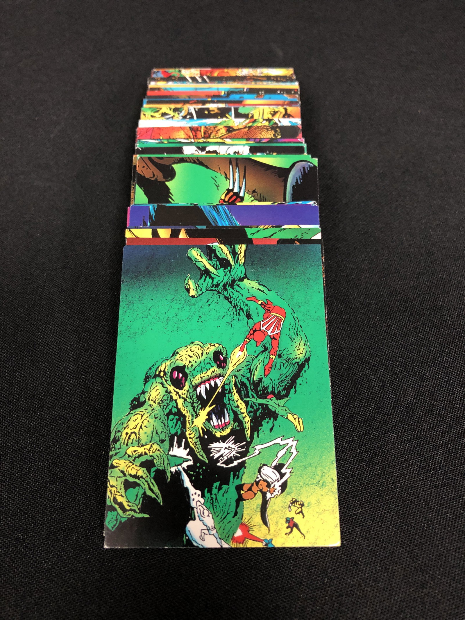 MARVEL COMICS TRADING CARD LOT (1 of 1)