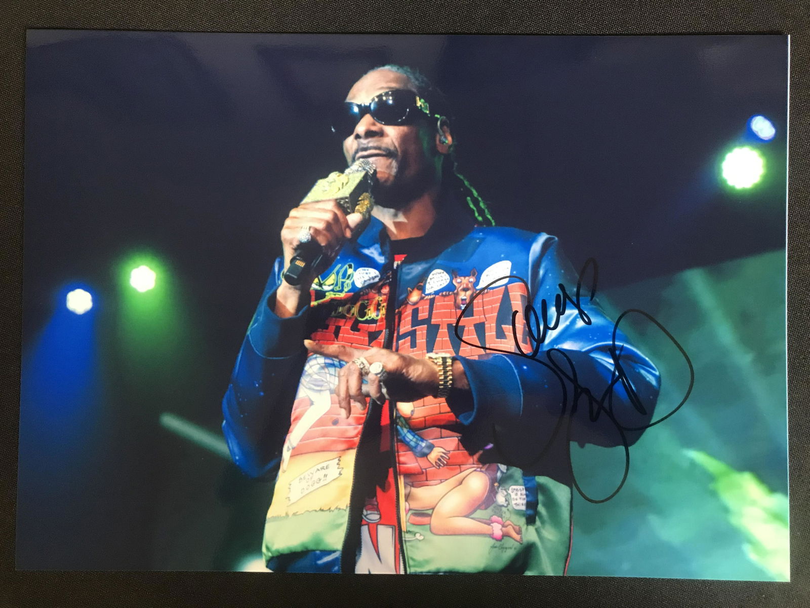 SNOOP DOGG SIGNED 8X10 PHOTO (RA COA) (1 of 2)