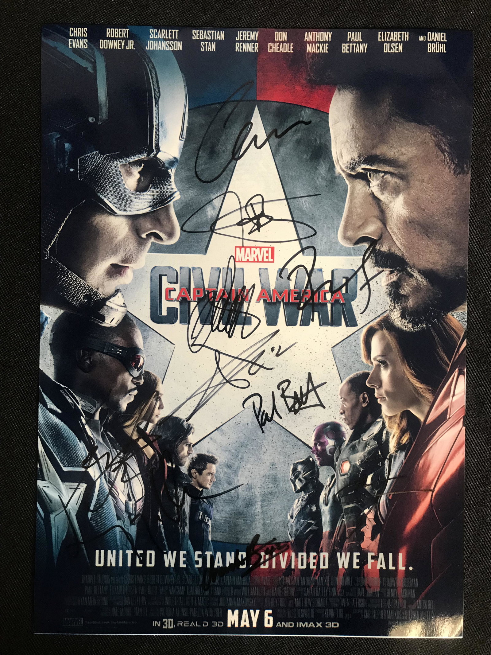 CIVIL WAR CAST SIGNED 8X10 PHOTO (RA COA): CIVIL WAR CAST SIGNED 8X10 PHOTO (RA COA)