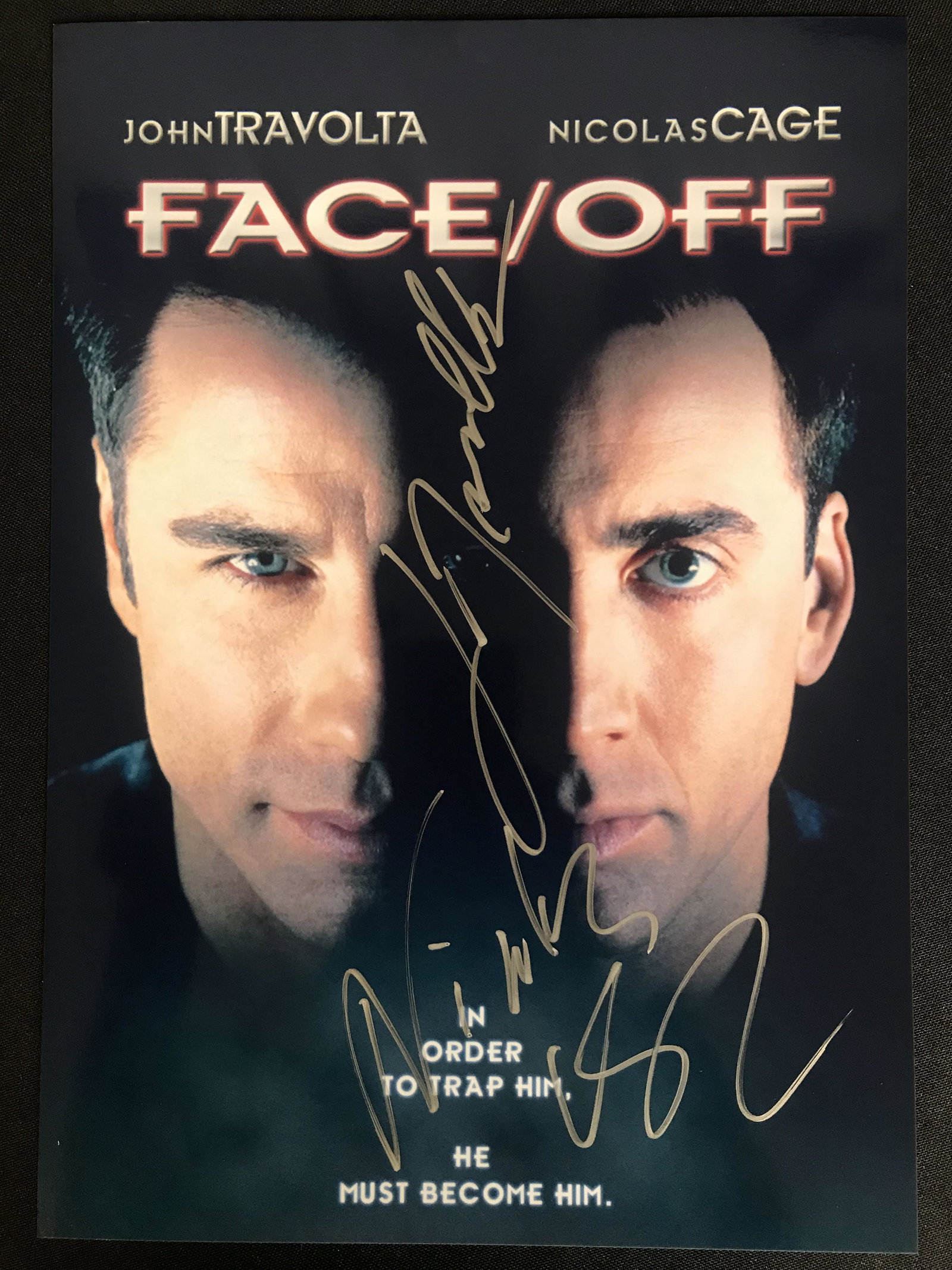 JOHN TRAVOLTA AND NICOLAS CAGE SIGNED 8X10 PHOTO (RA COA): JOHN TRAVOLTA AND NICOLAS CAGE SIGNED 8X10 PHOTO (RA COA)