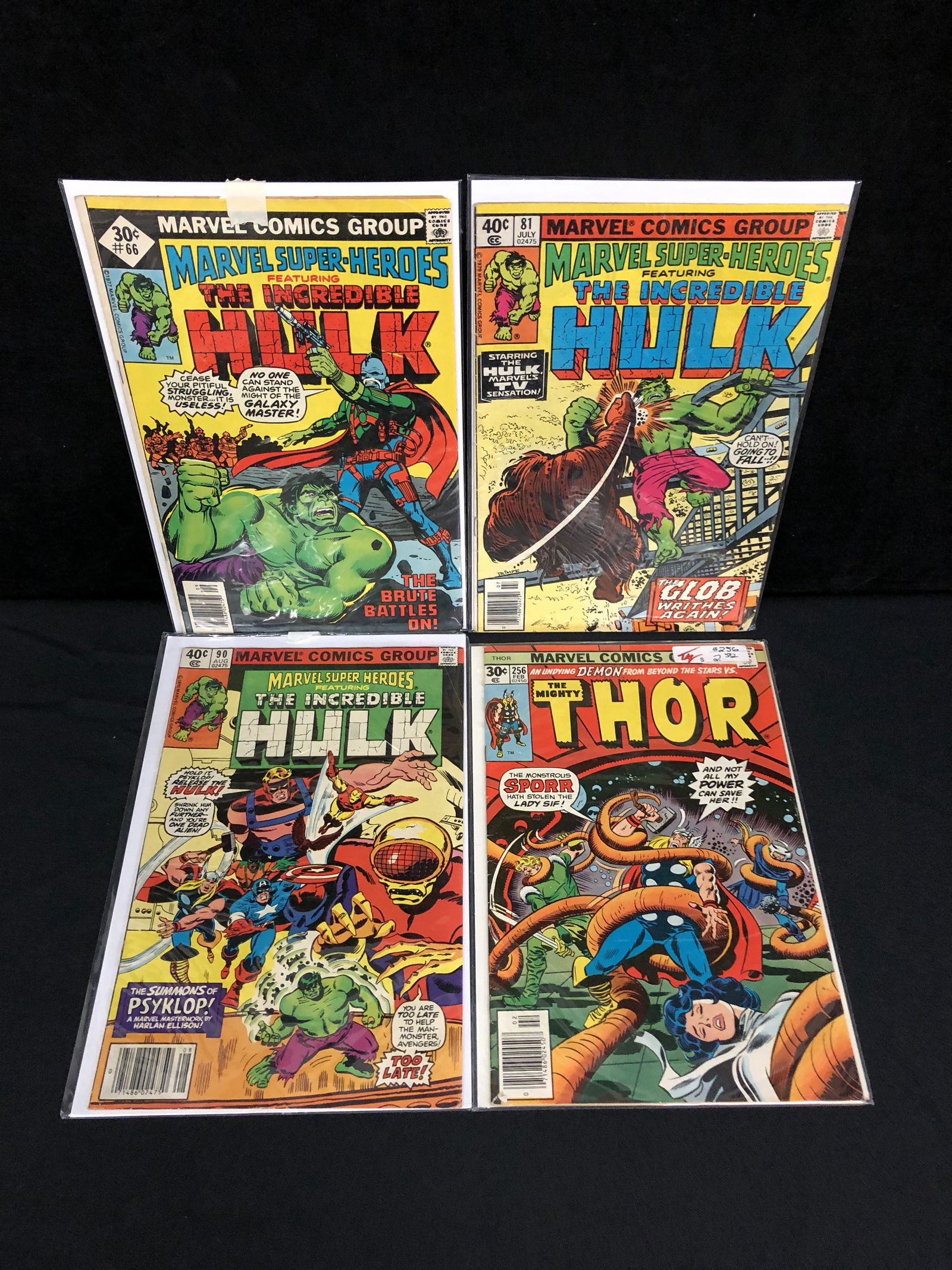 MARVEL SUPER-HEROES COMIC BOOK LOT (1 of 1)
