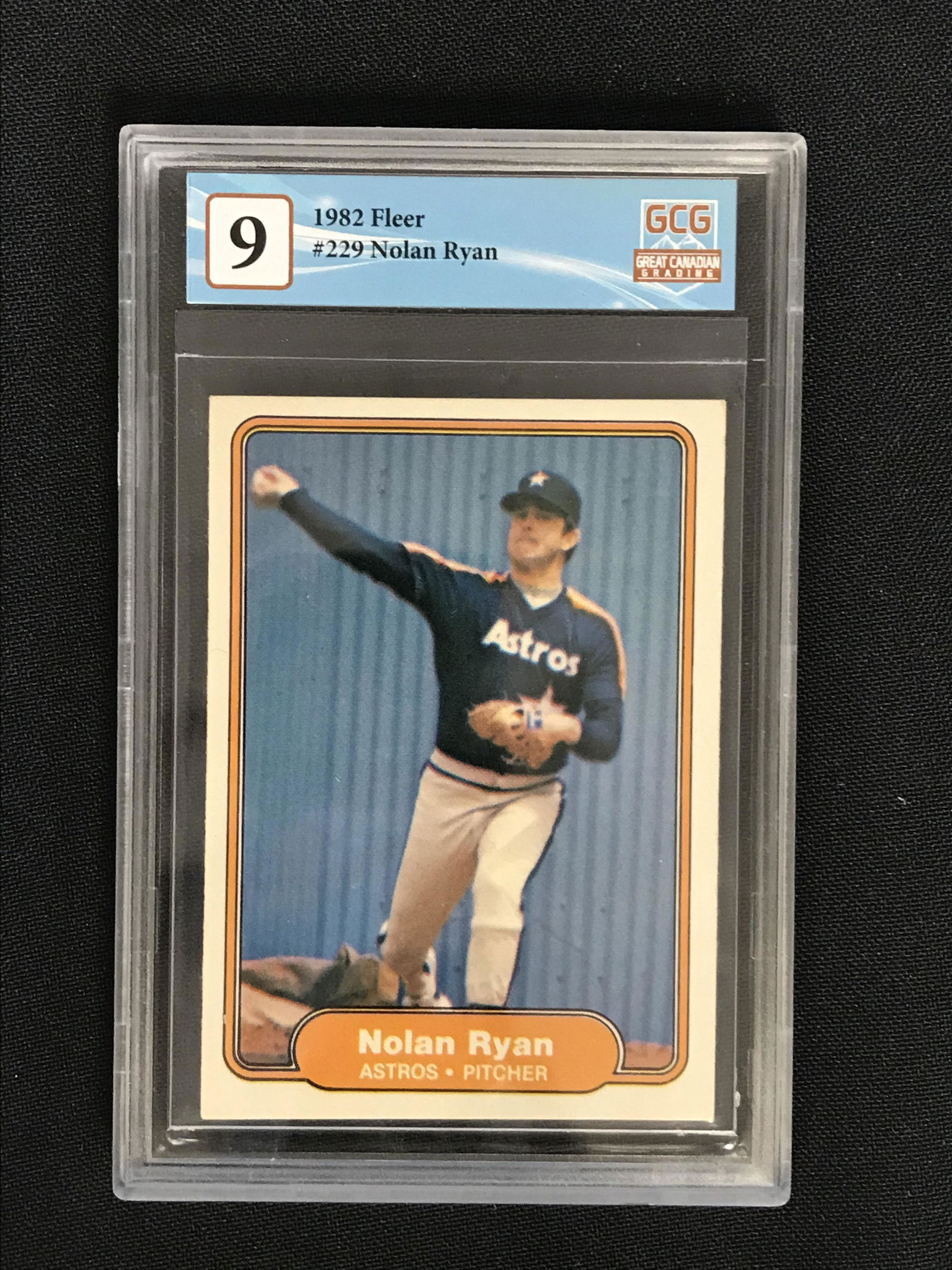 1982 FLEER NO.229 NOLAN RYAN (GCG 9) (1 of 2)
