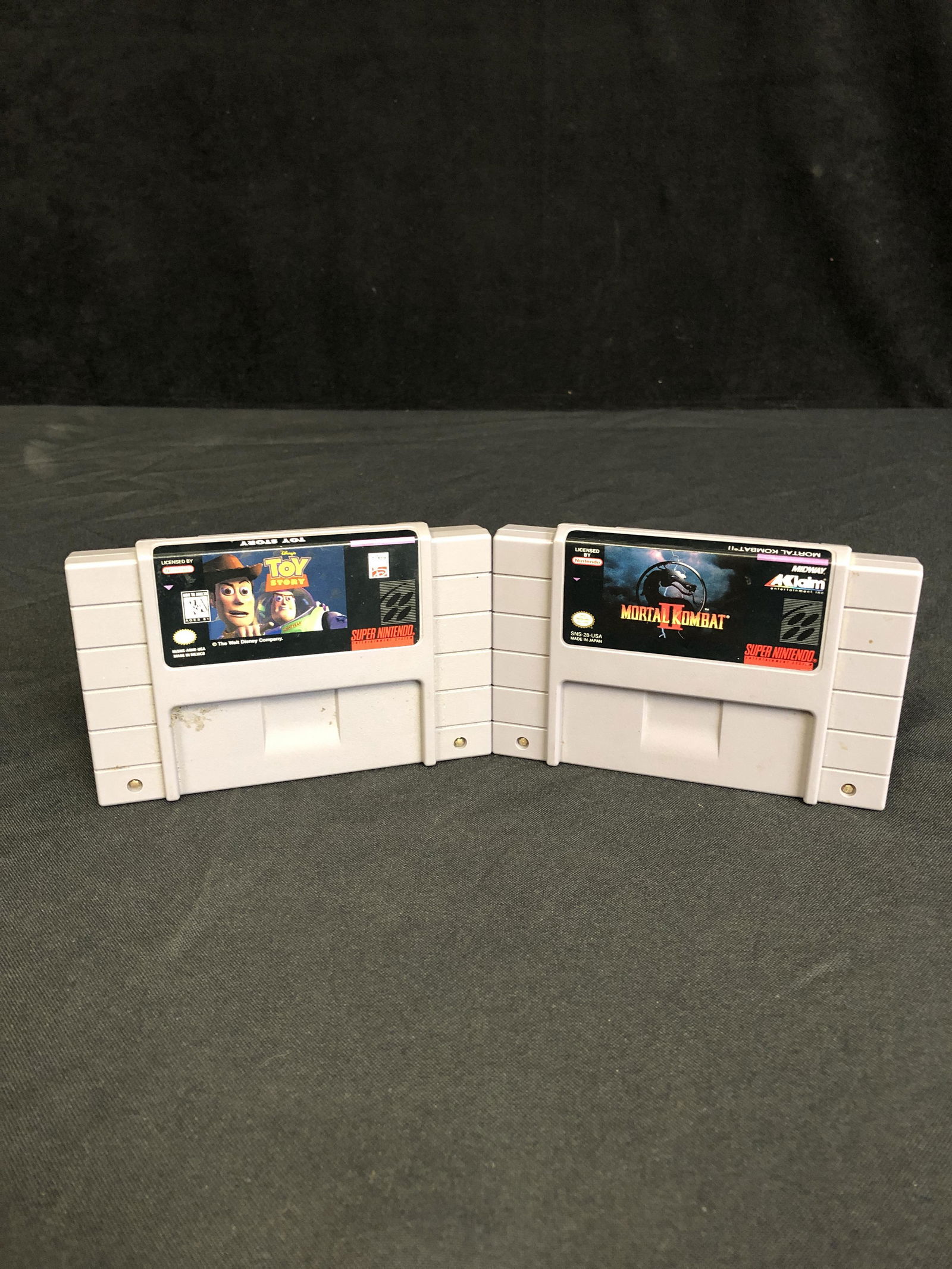 SUPER NINTENDO GAME LOT (MORTAL KOMBAT/TOY STORY) (1 of 1)