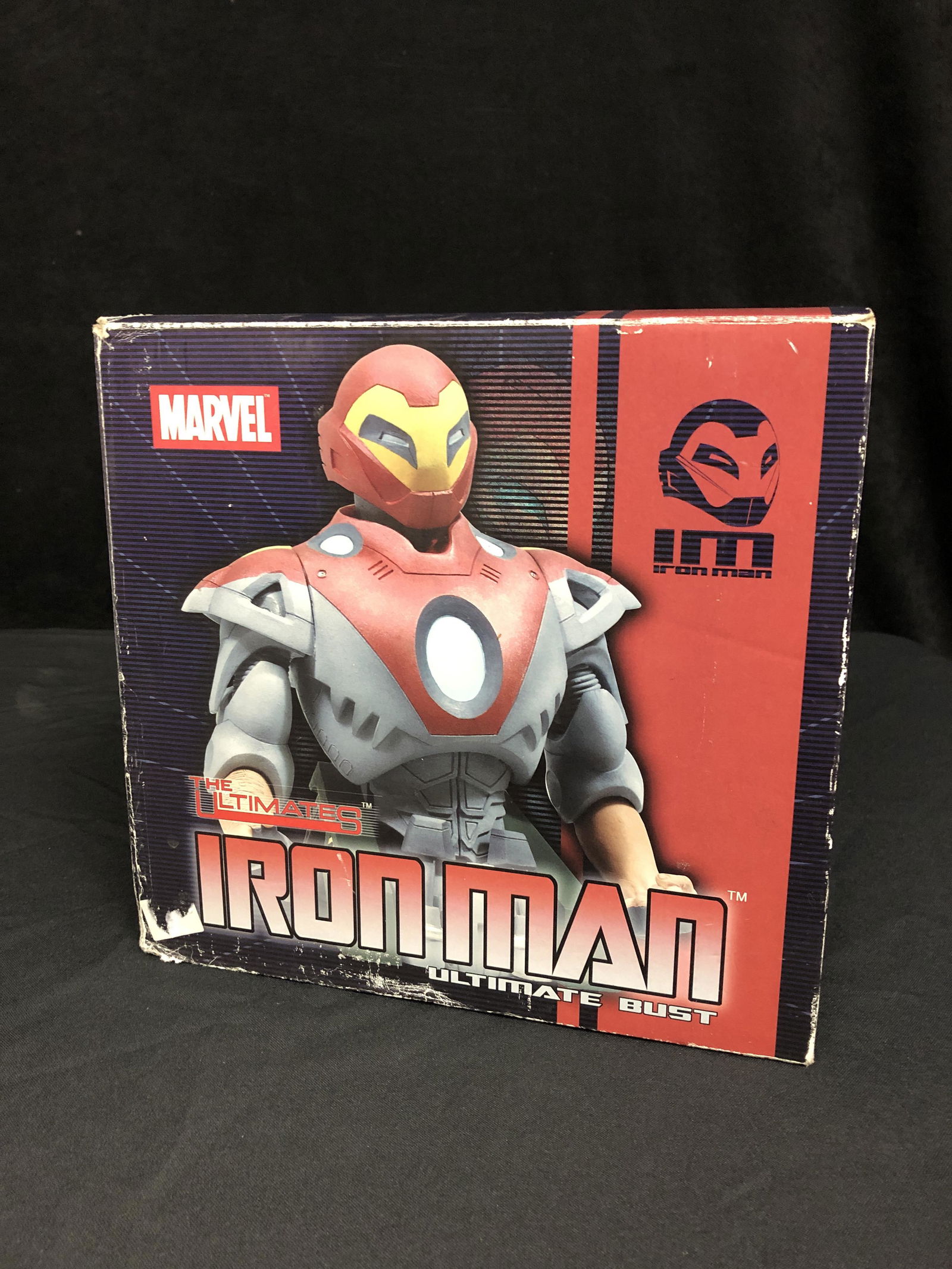 1:6 SCALE IRON MAN ULTIMATE BUST (1 of 1)