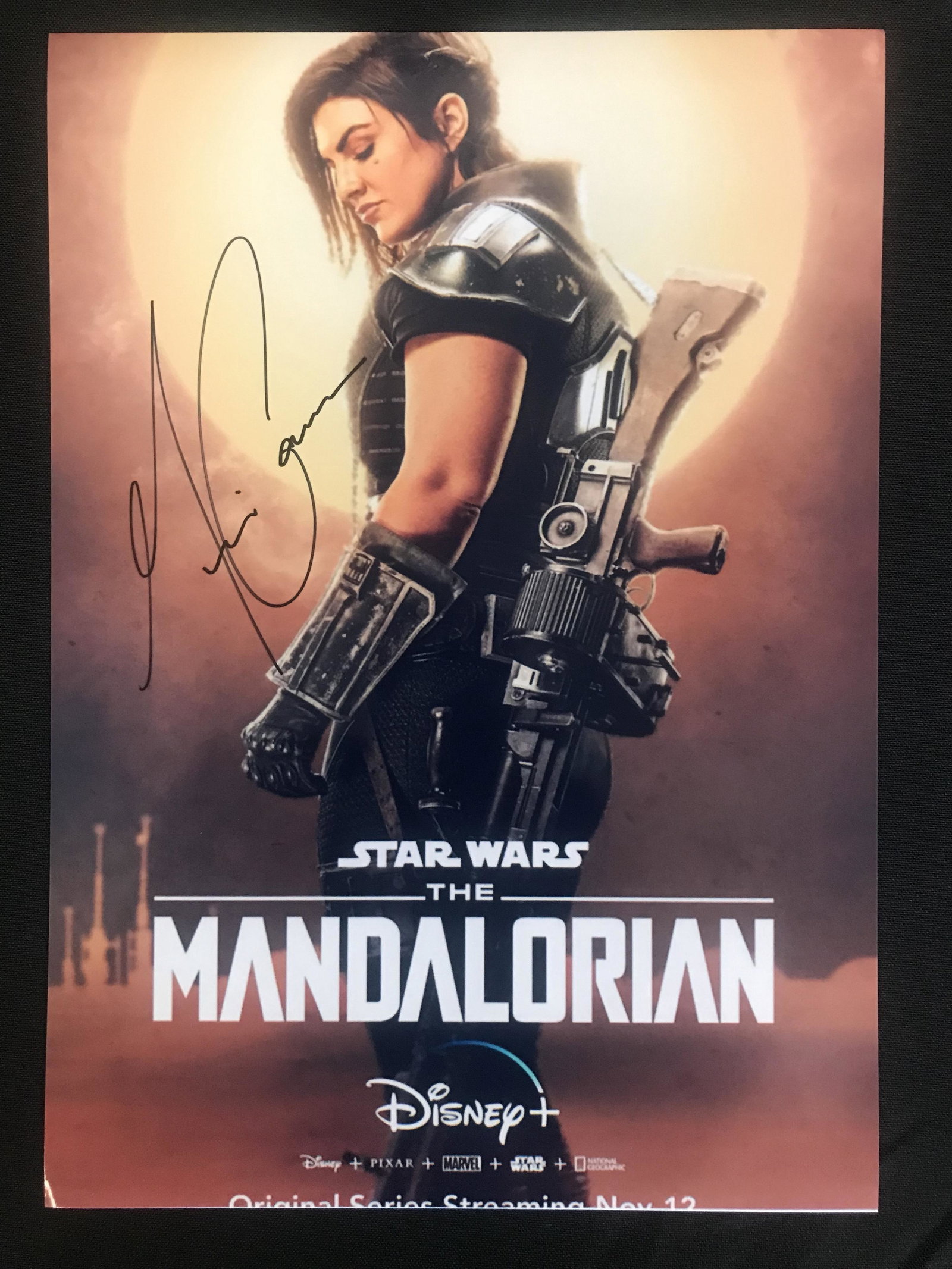 GINA CARANO SIGNED THE MANDALORIAN 8 X 10 (RA COA): GINA CARANO SIGNED THE MANDALORIAN 8 X 10 (RA COA)