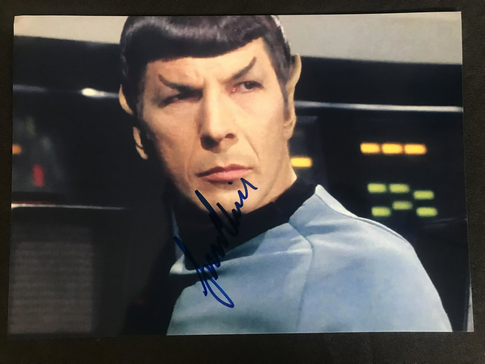 LEONARD NEMOY SIGNED STAR TREK 8 X 10 (RA COA): LEONARD NEMOY SIGNED STAR TREK 8 X 10 (RA COA)