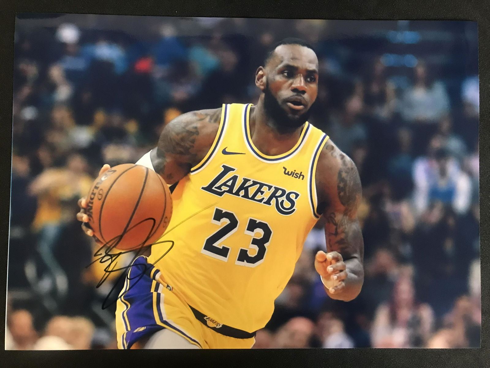 LEBRON JAMES SIGNED 8X10 PHOTO (RA COA) (1 of 2)