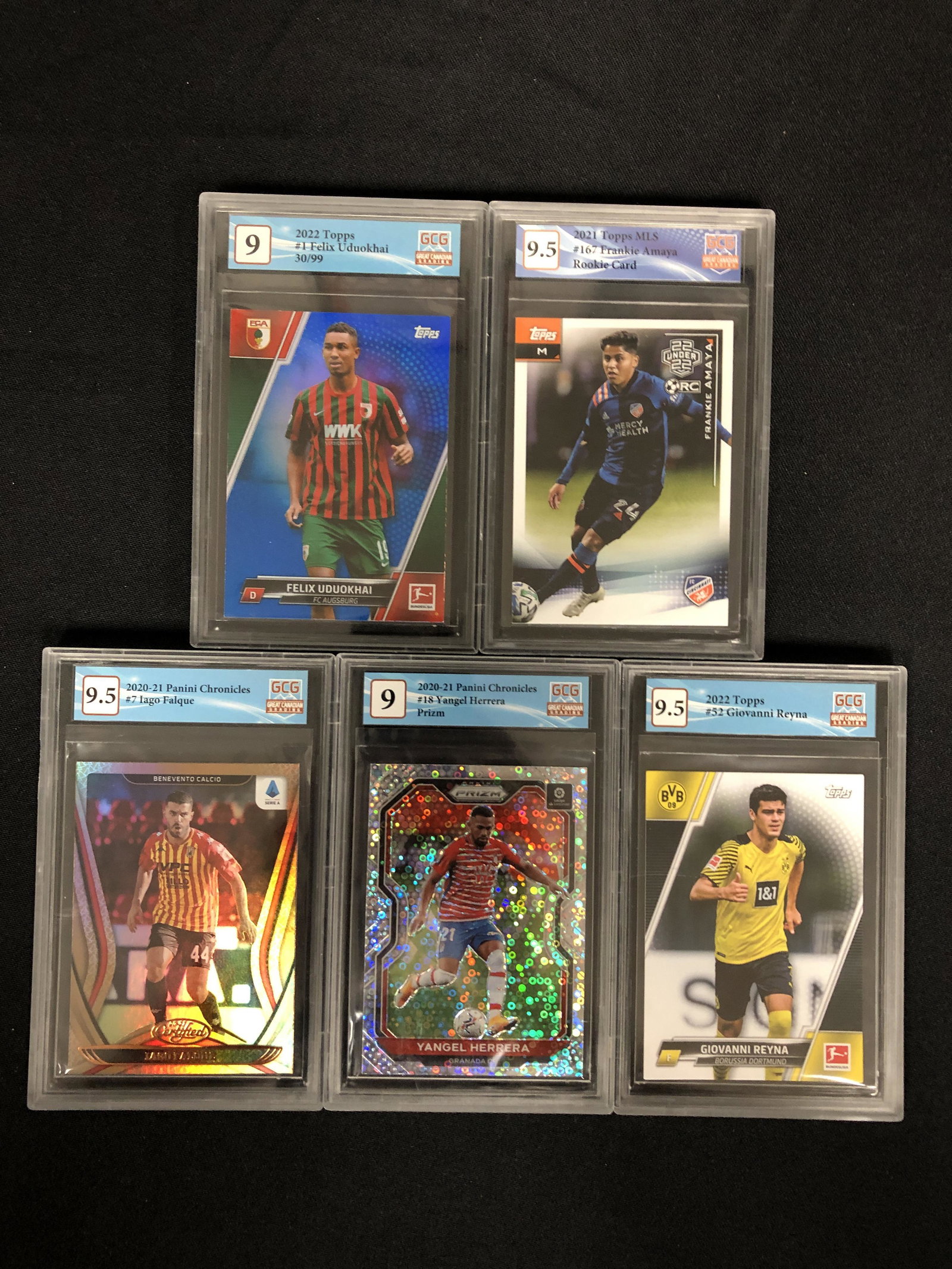GCG HIGH GRADE INSERT SOCCER CARD LOT: GCG HIGH GRADE INSERT SOCCER CARD LOT