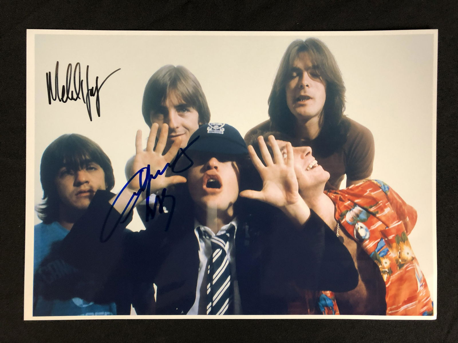 ACDC BAND SIGNED 8 X 10 (RA COA) (1 of 2)