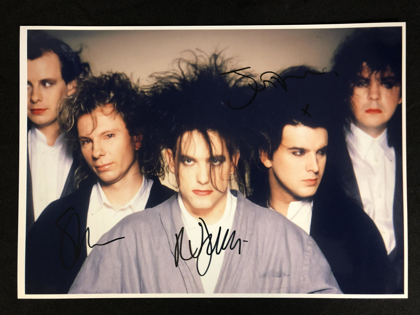 THE CURE BAND SIGNED 8 X 10 (RA COA): THE CURE BAND SIGNED 8 X 10 (RA COA)