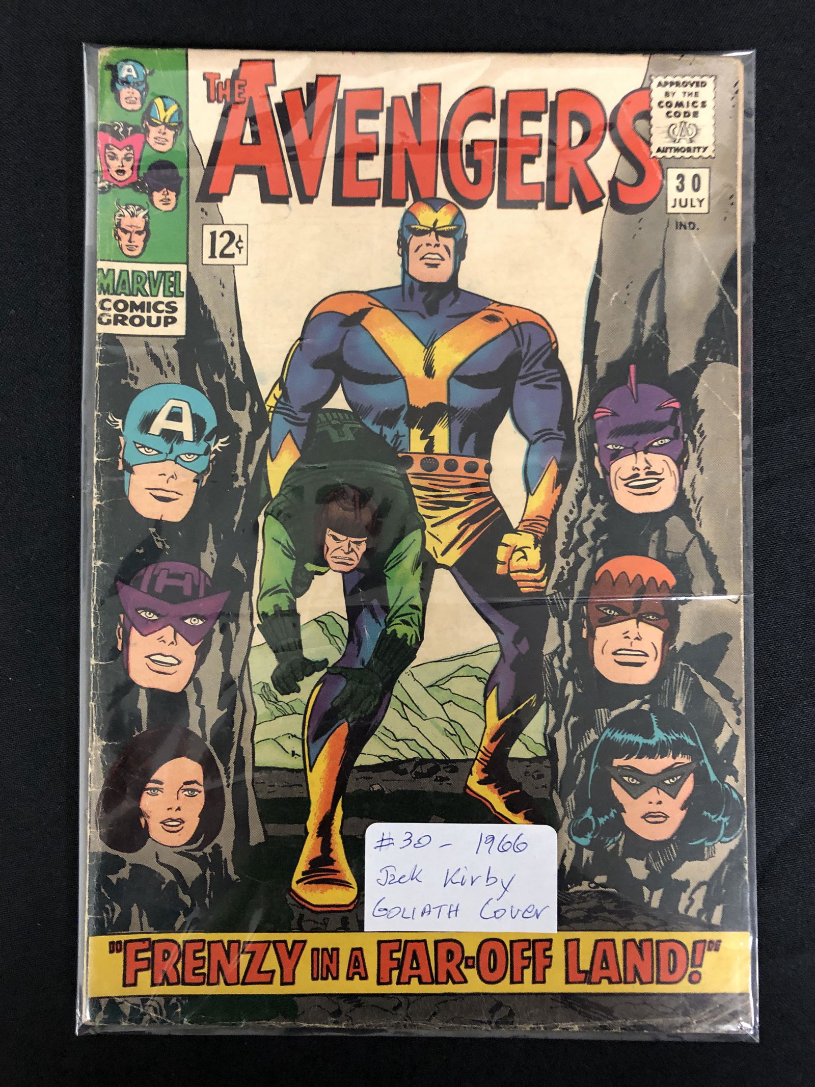 MARVEL COMICS THE AVENGERS #30 (1 of 1)