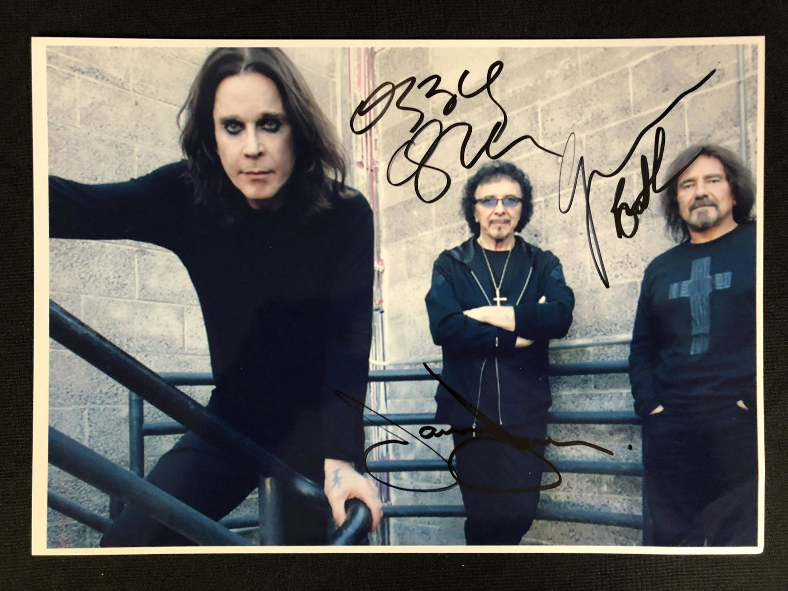 BLACK SABBATH BAND SIGNED 8 X 10 (RA COA): BLACK SABBATH BAND SIGNED 8 X 10 (RA COA)