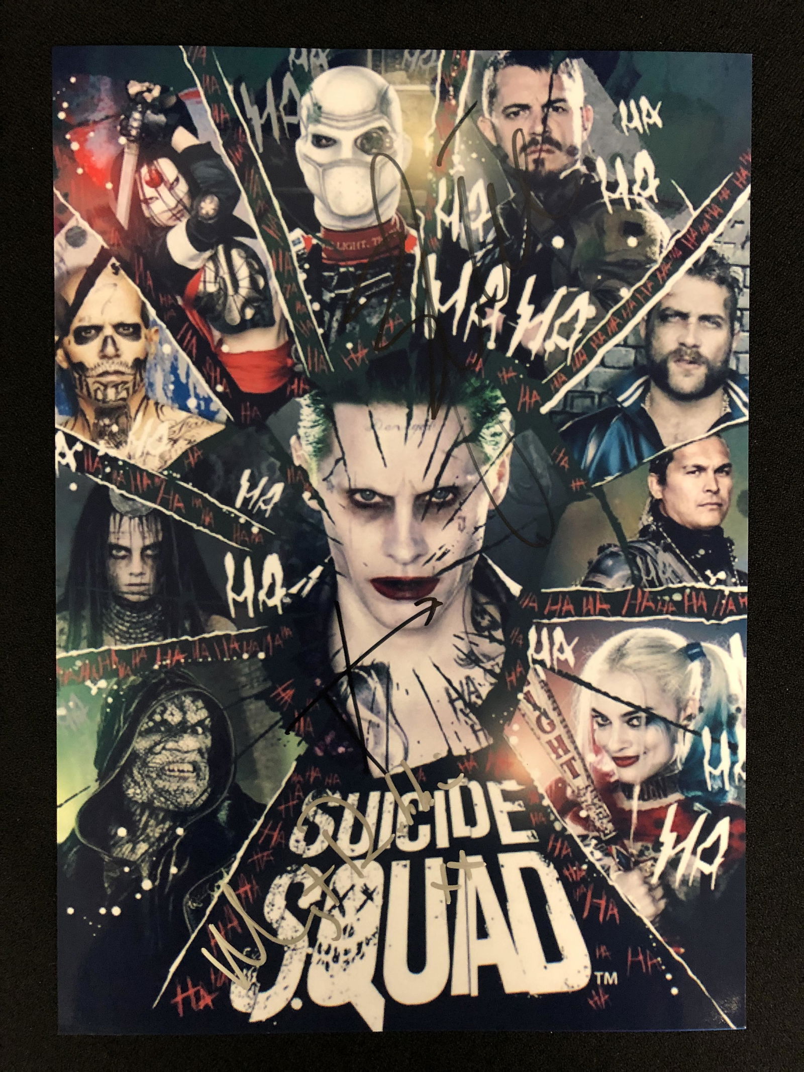SUICIDE SQUAD CAST SIGNED 8 X 10 (RA COA) (1 of 2)