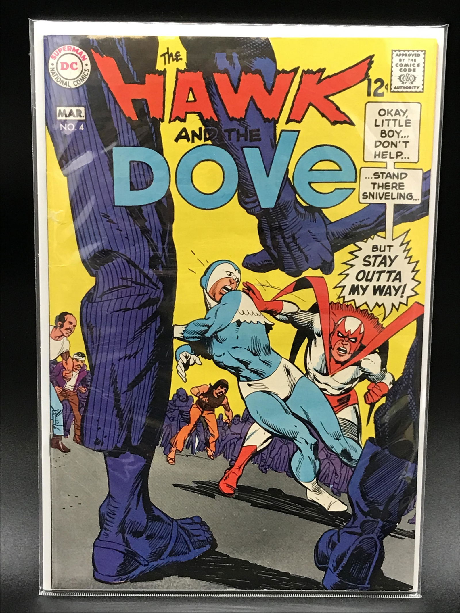MARVEL COMICS HAWK AND DOVE #4 (1 of 1)