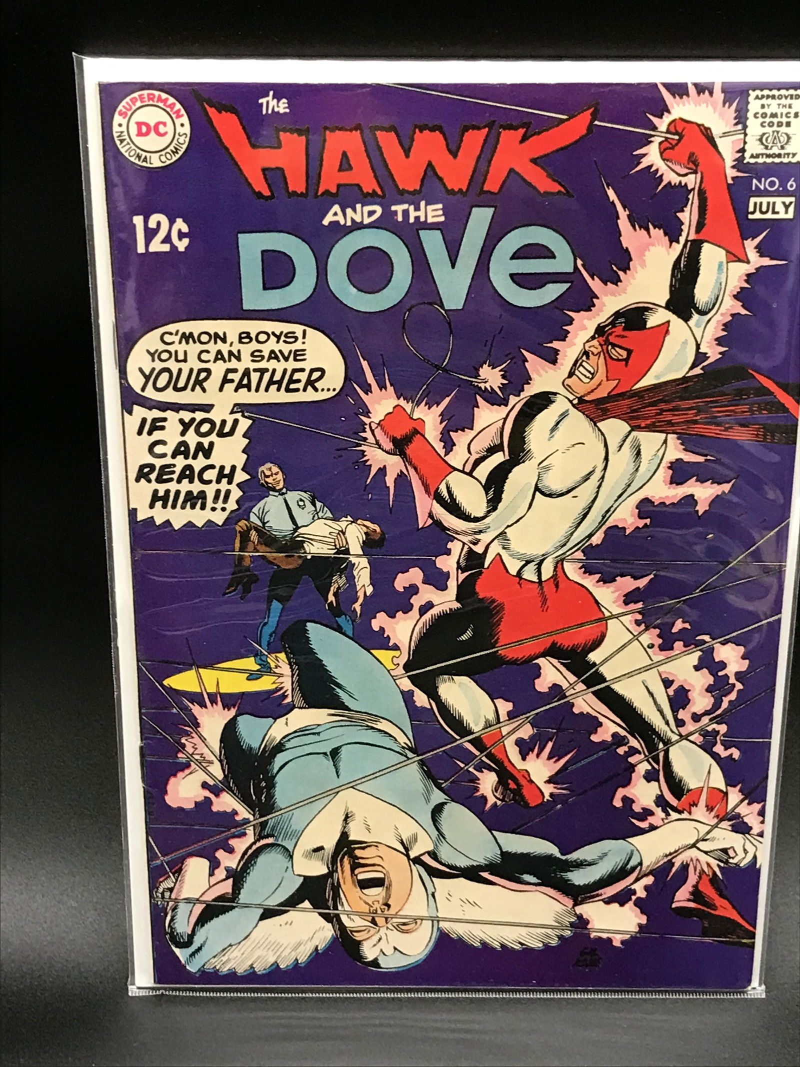 MARVEL COMICS HAWK AND DOVE #6 (1 of 1)
