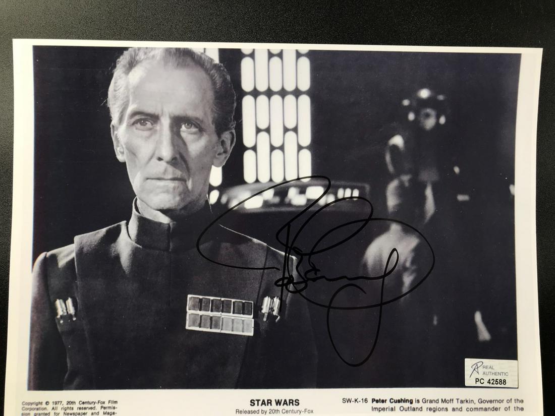 PETER CUTTING SIGNED STAR WARS 8 X 10 (RA COA): PETER CUTTING SIGNED STAR WARS 8 X 10 (RA COA)