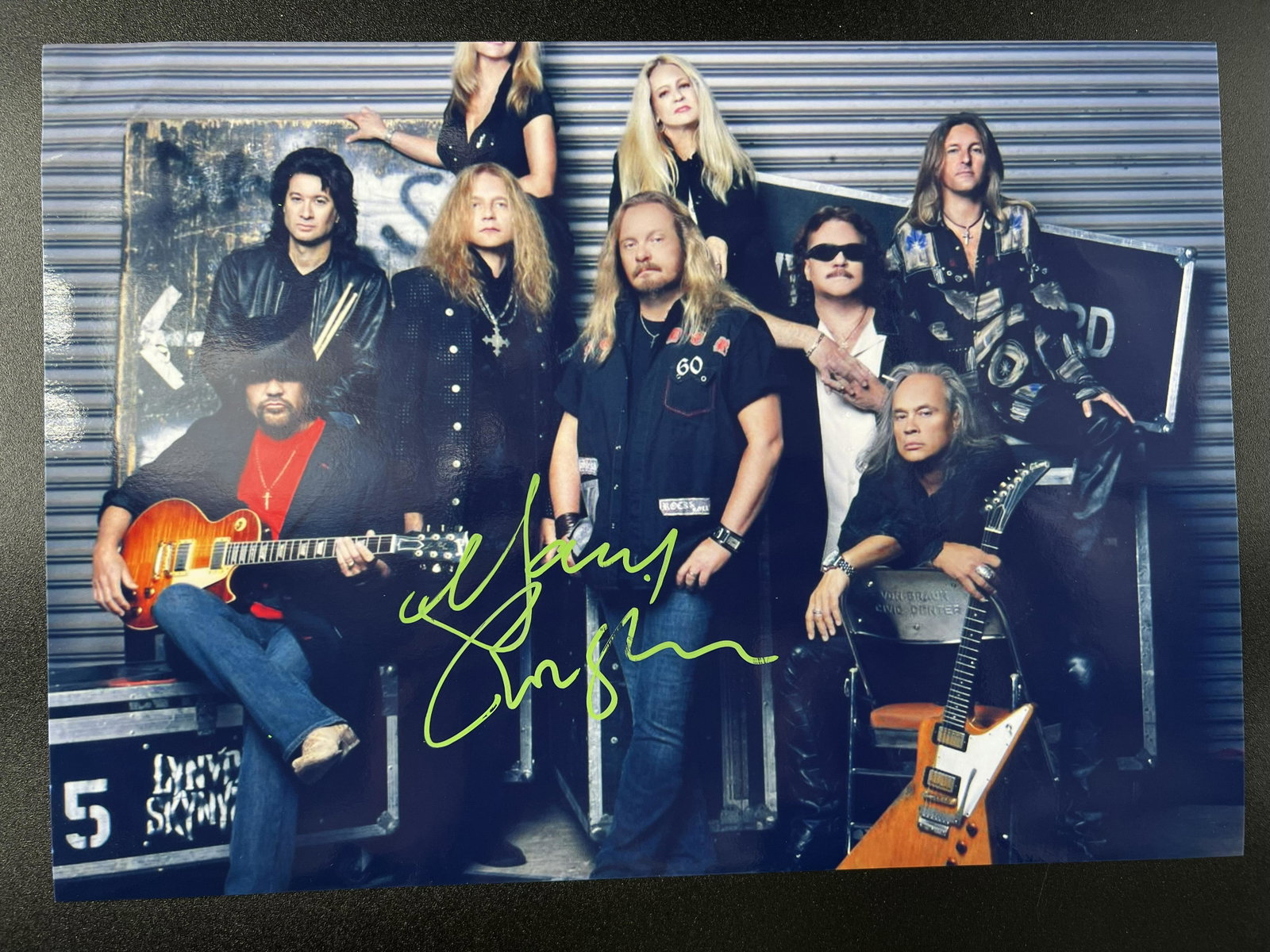 LYNYRD SKYNYRD SIGNED 8 X 10 (RA COA): LYNYRD SKYNYRD SIGNED 8 X 10 (RA COA)