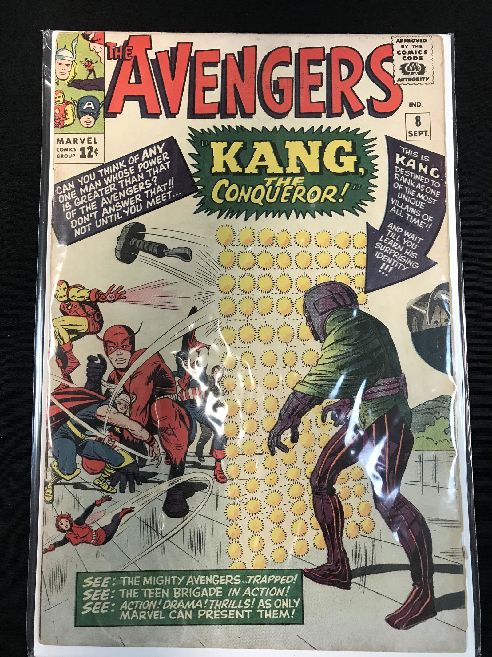 THE AVENGERS #8  (MARVEL COMICS) (1 of 1)